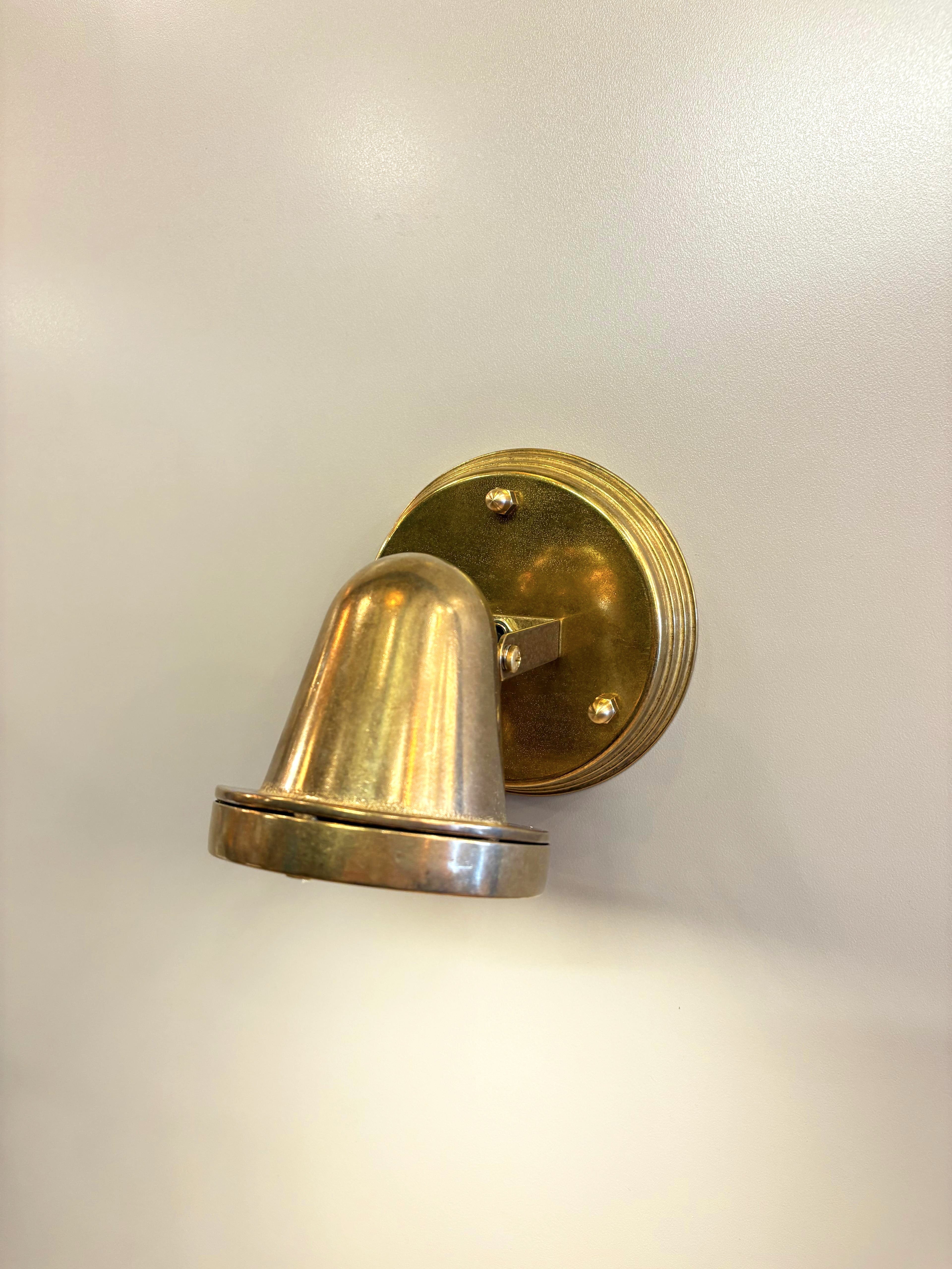 Arel Lighting TRAIAN Outdoor Brass Casting Wall Sconce