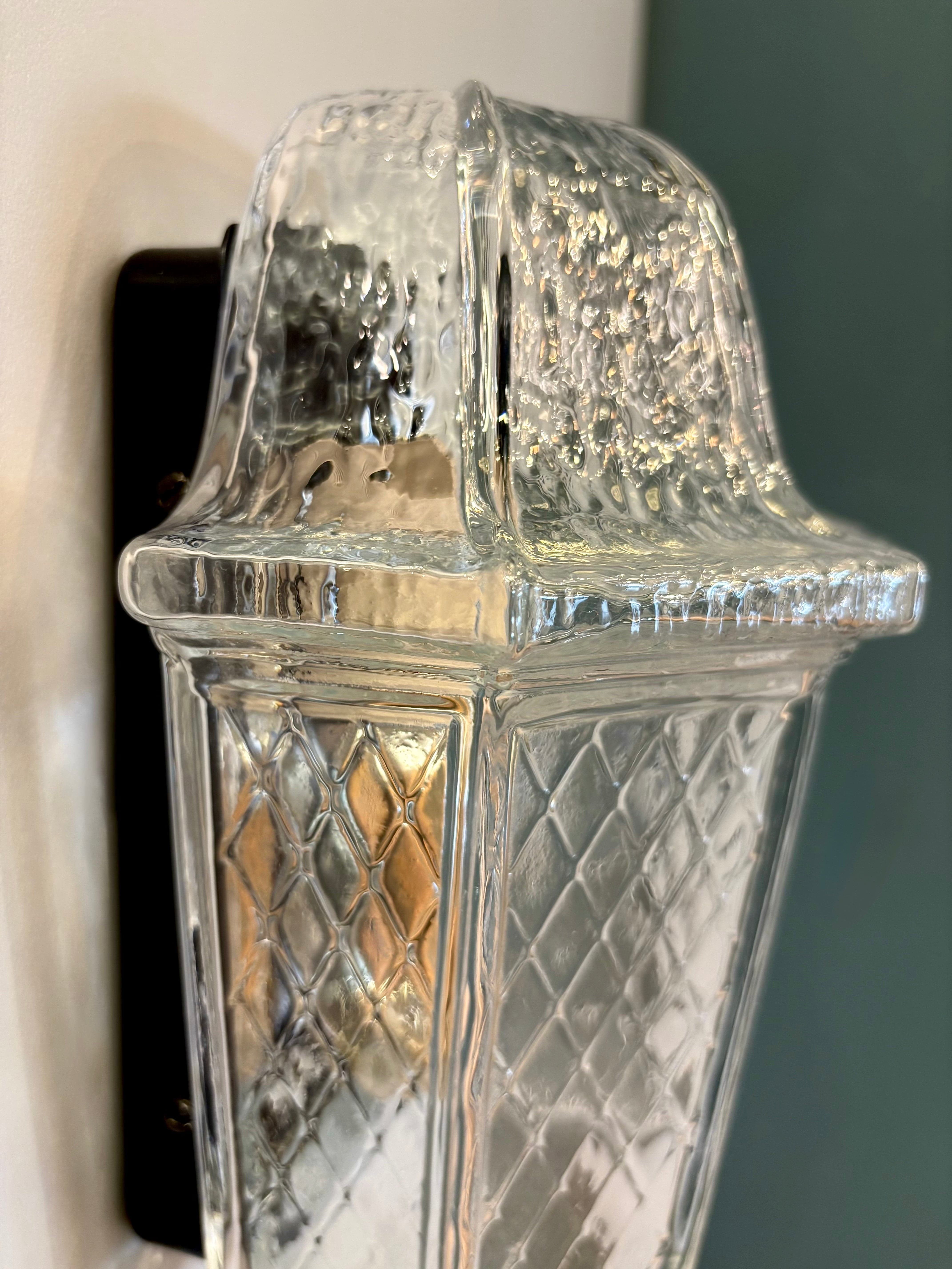 Arel Lighting White AON II Classic Glass Wall Sconce