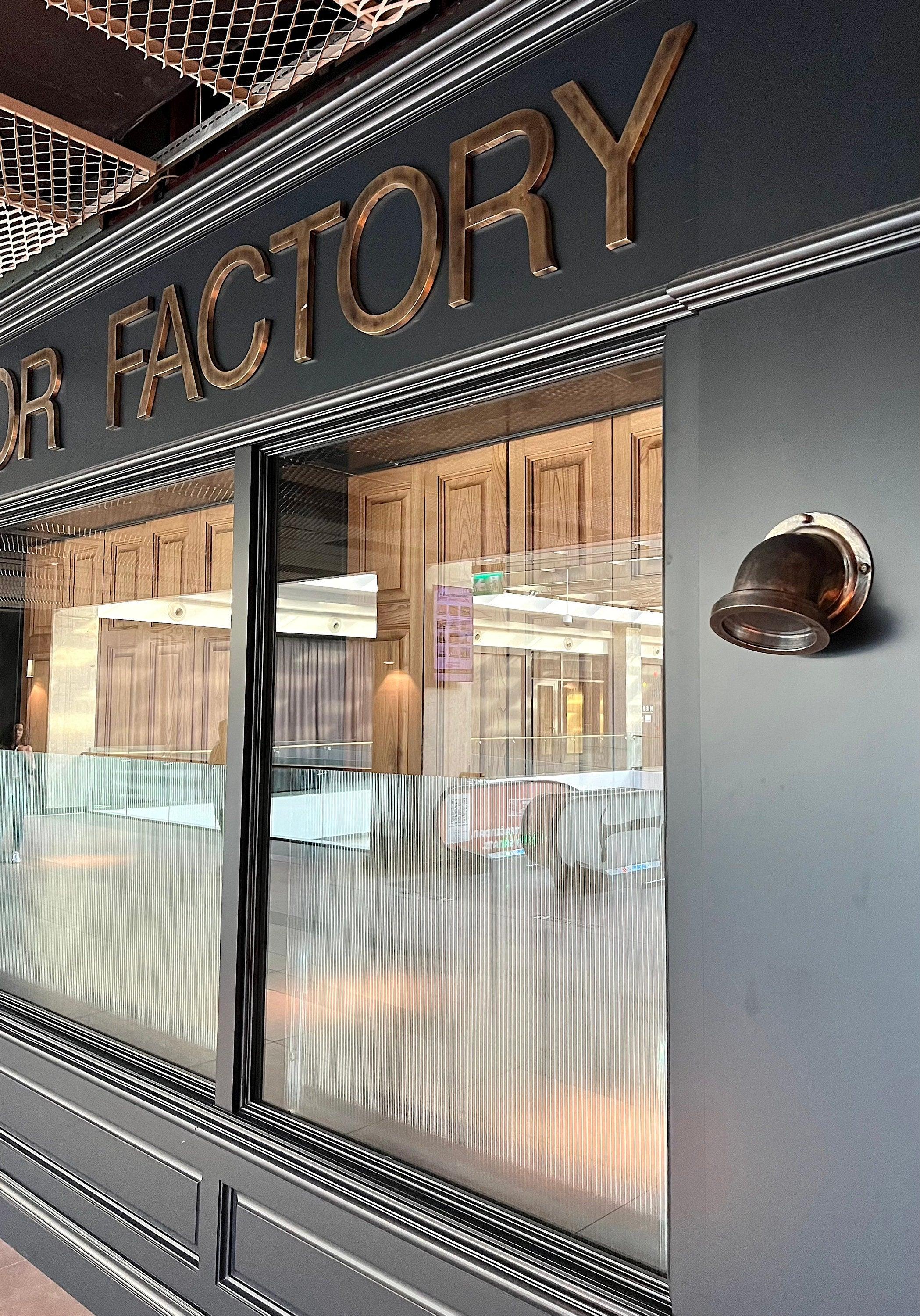 My Store KIRKI Outdoor Brass Casting Wall Sconce