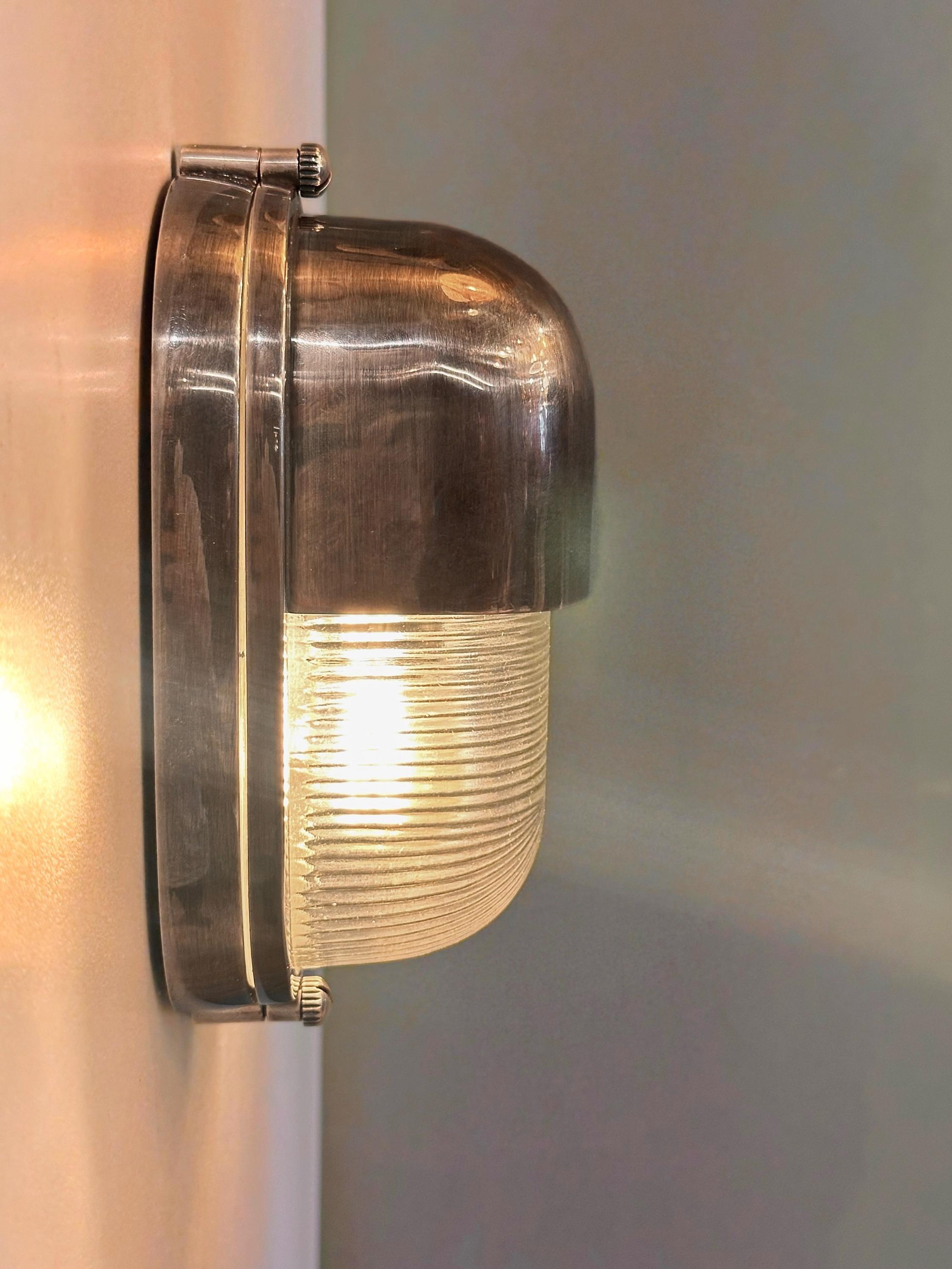 My Store MENIL Outdoor Bathroom Wall Fixture