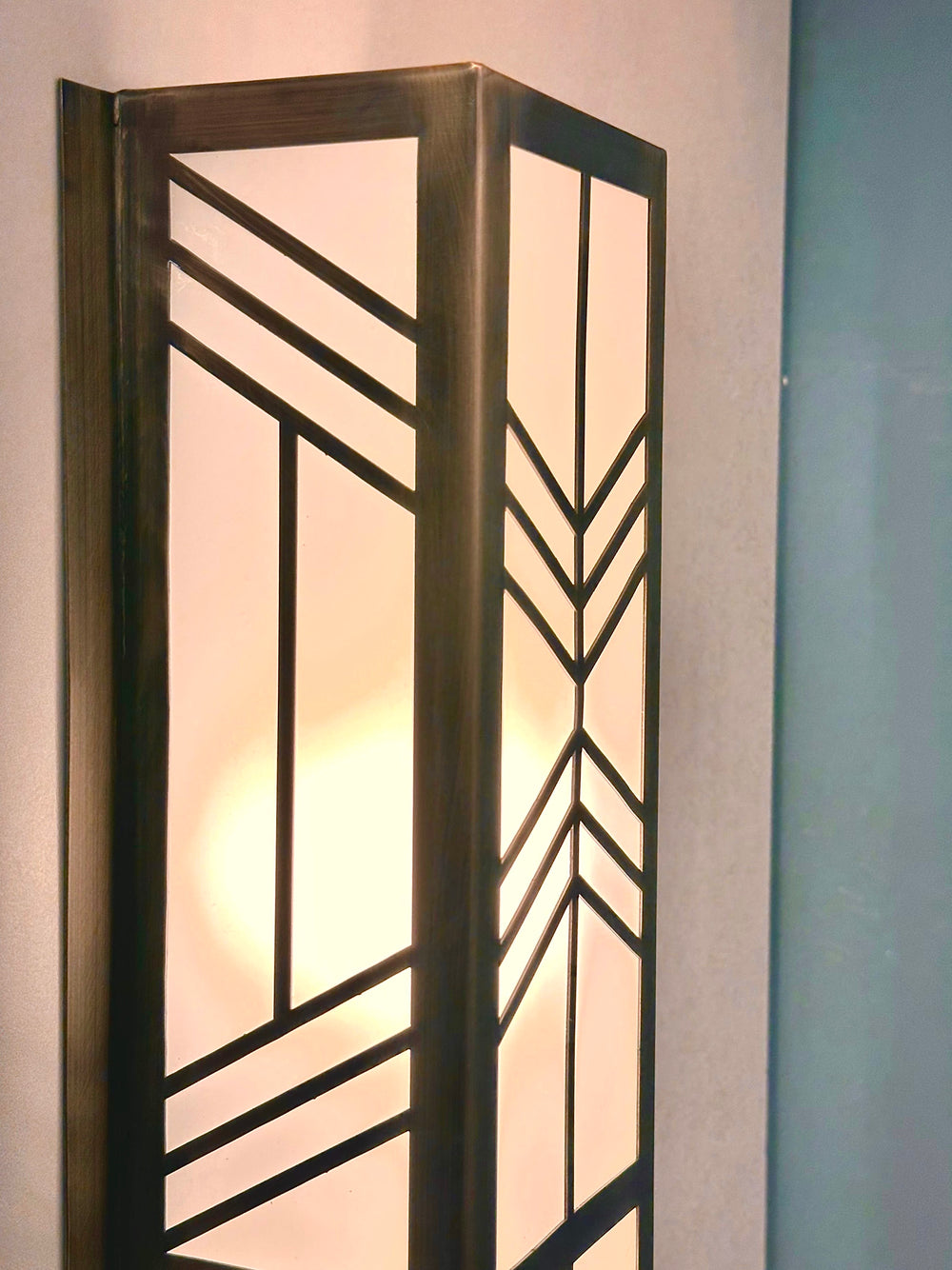 KLEVE Art Deco Sconce