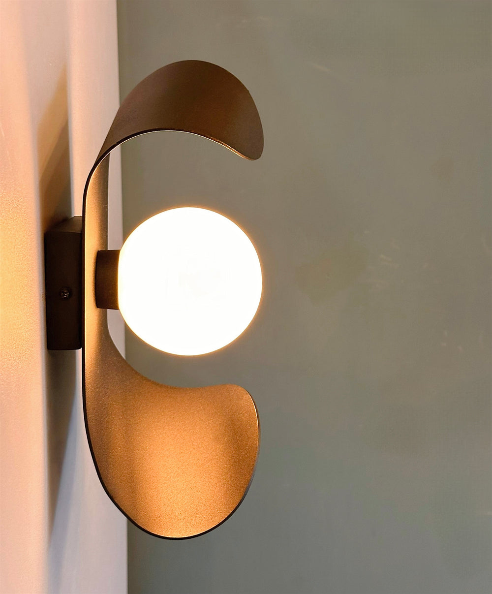 PERUGIA Wall Sconce