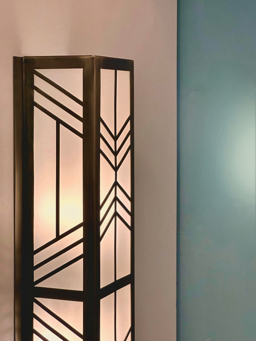 KLEVE Art Deco Sconce