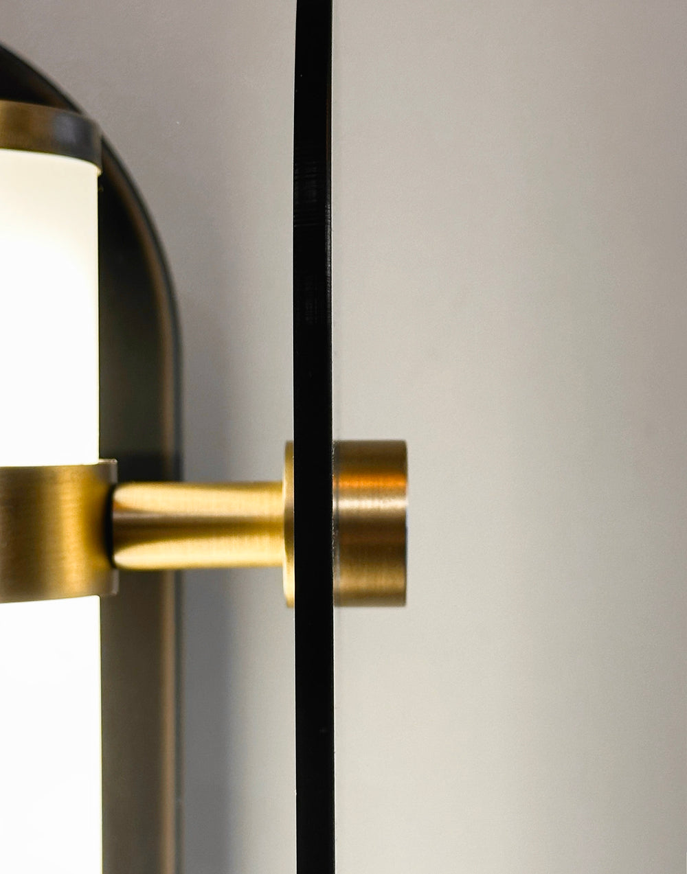 UCCLE Led Wall Sconce