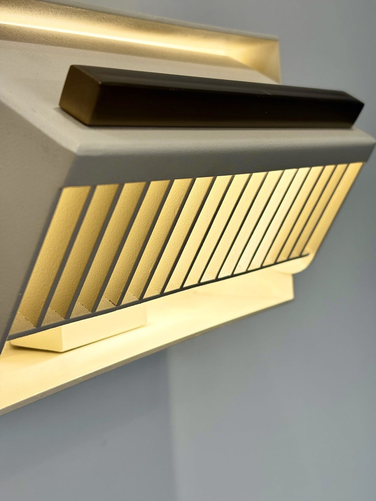 MURAFA lit louvered slats close-up