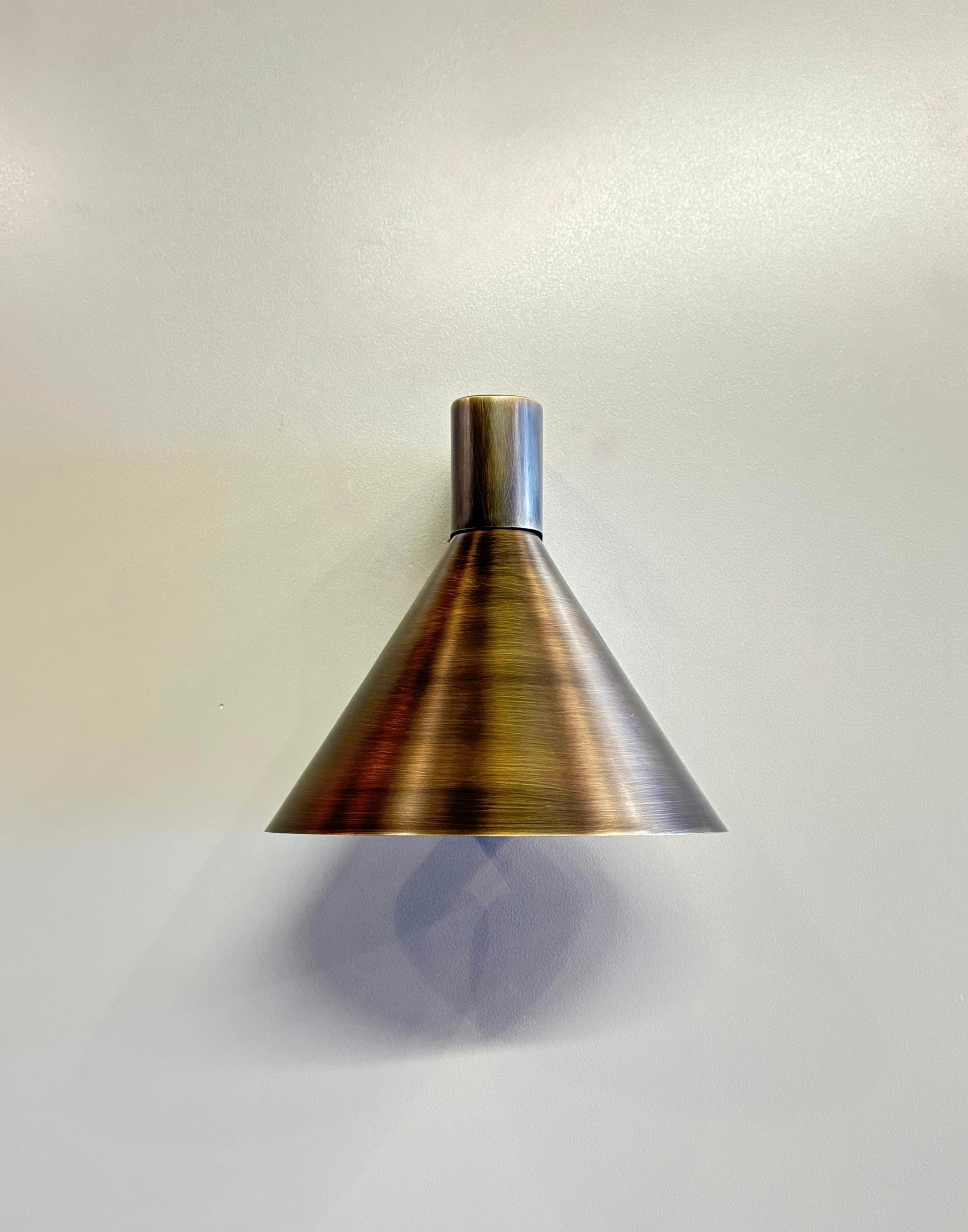 Arel Lighting Antique Brass MODICA Wall Sconce