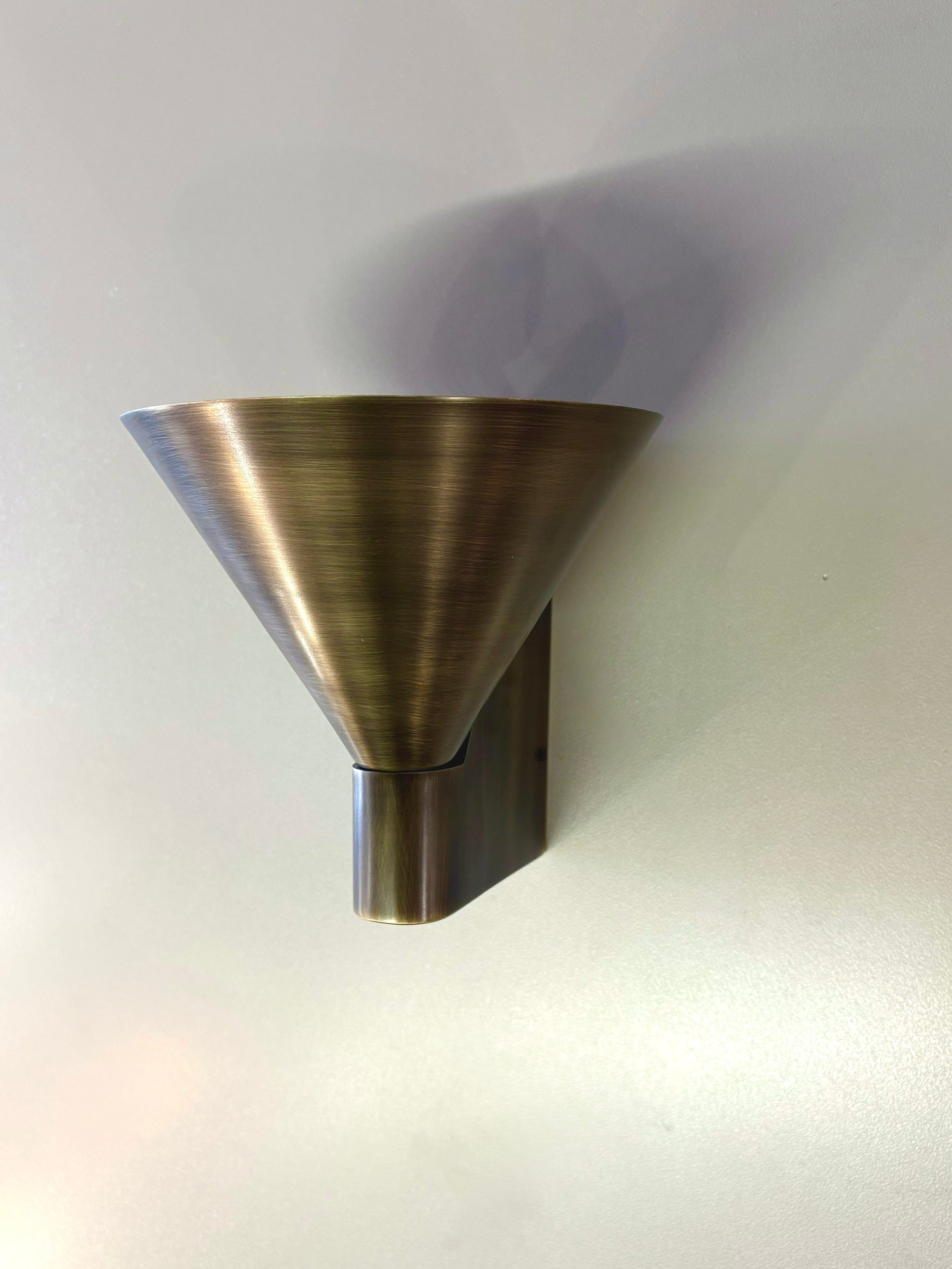 Arel Lighting Antique Brass MODICA Wall Sconce