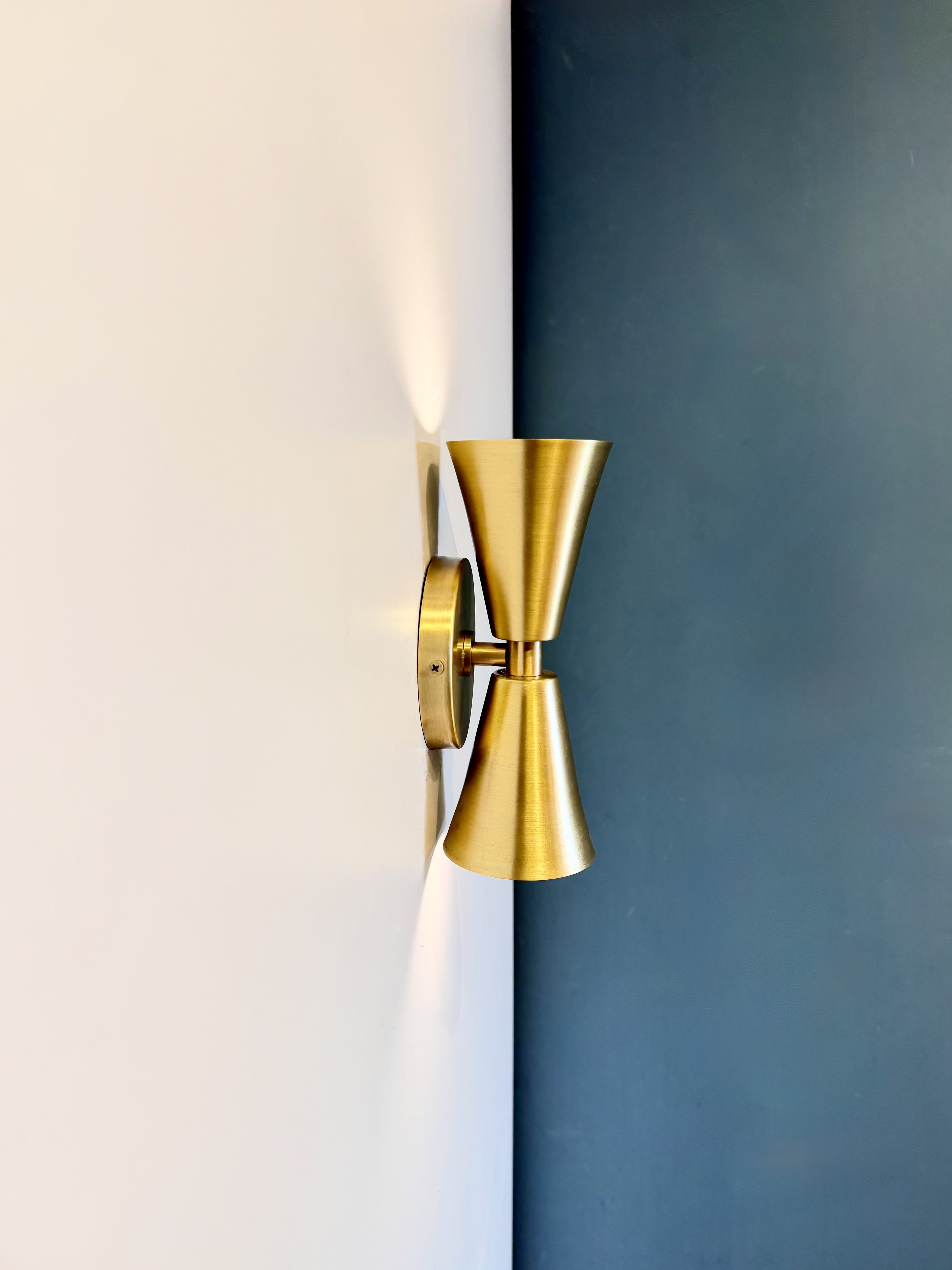 Arel Lighting APATIN Two Way Wall Sconce Lighting