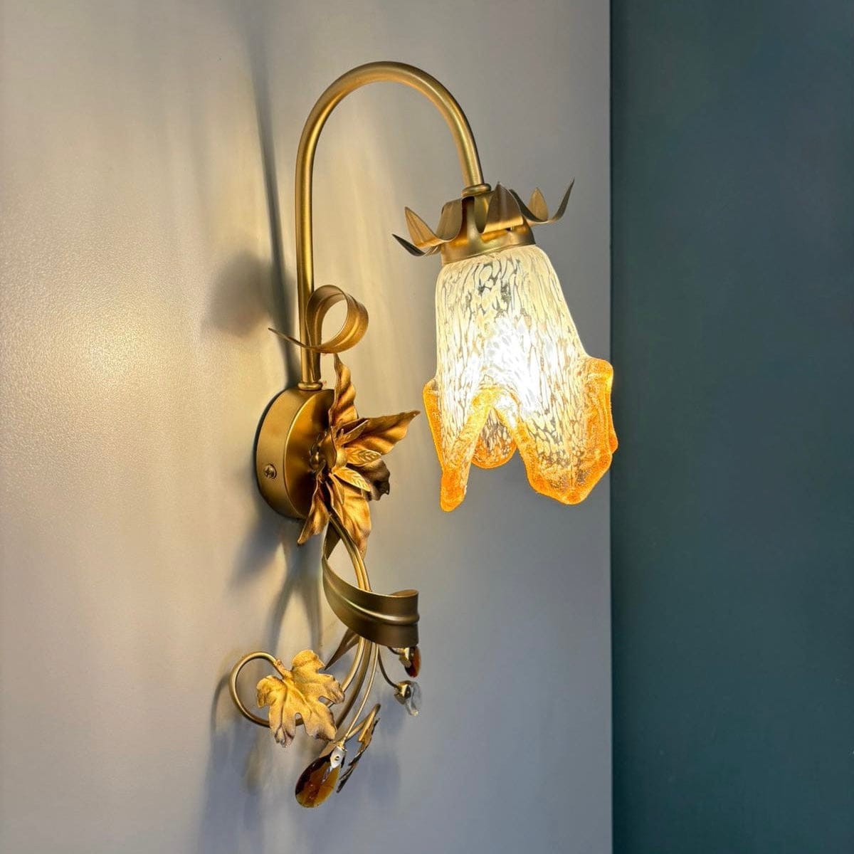Arel Lighting ARMEN Flower Wall Sconce