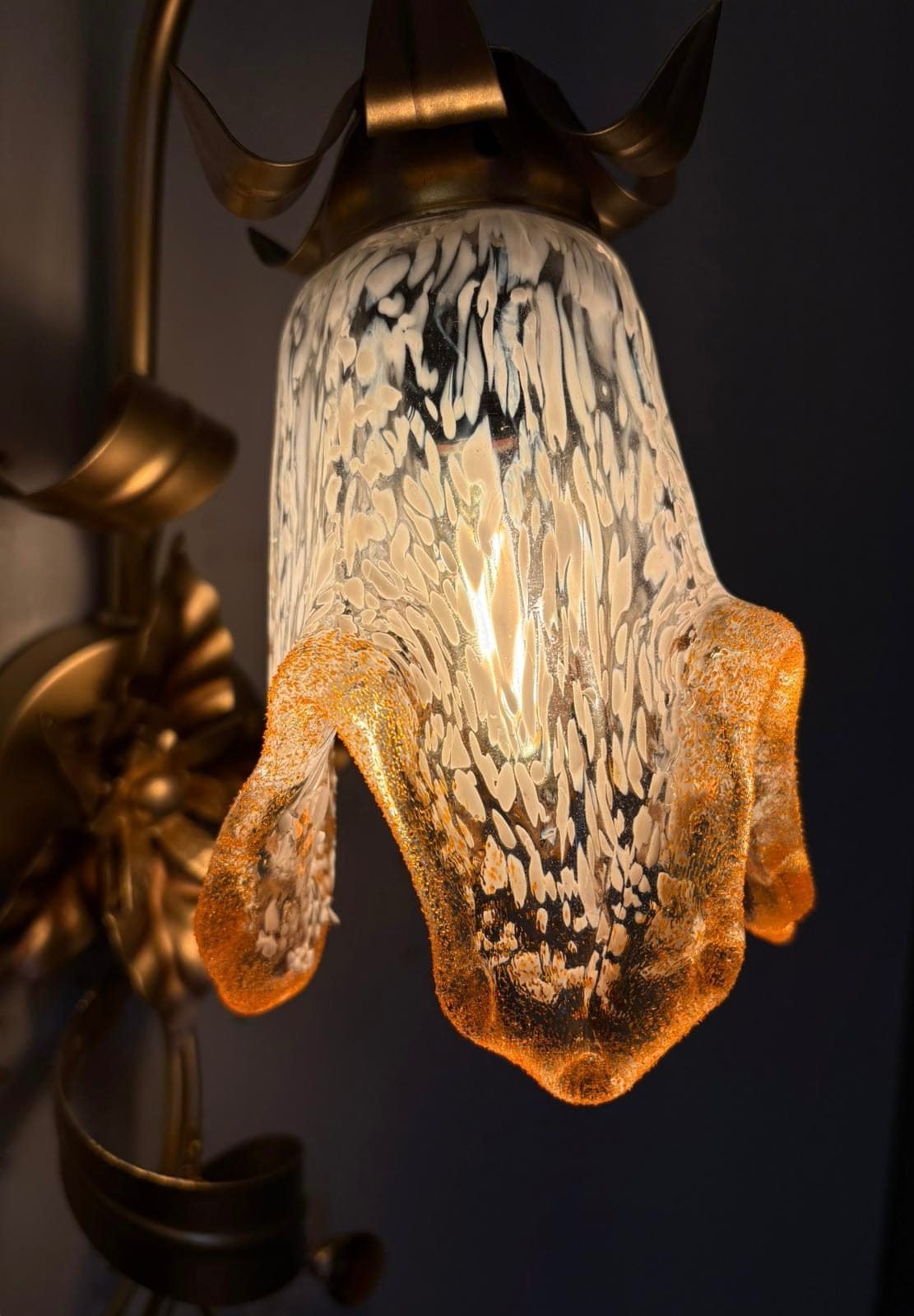 Arel Lighting ARMEN Flower Wall Sconce