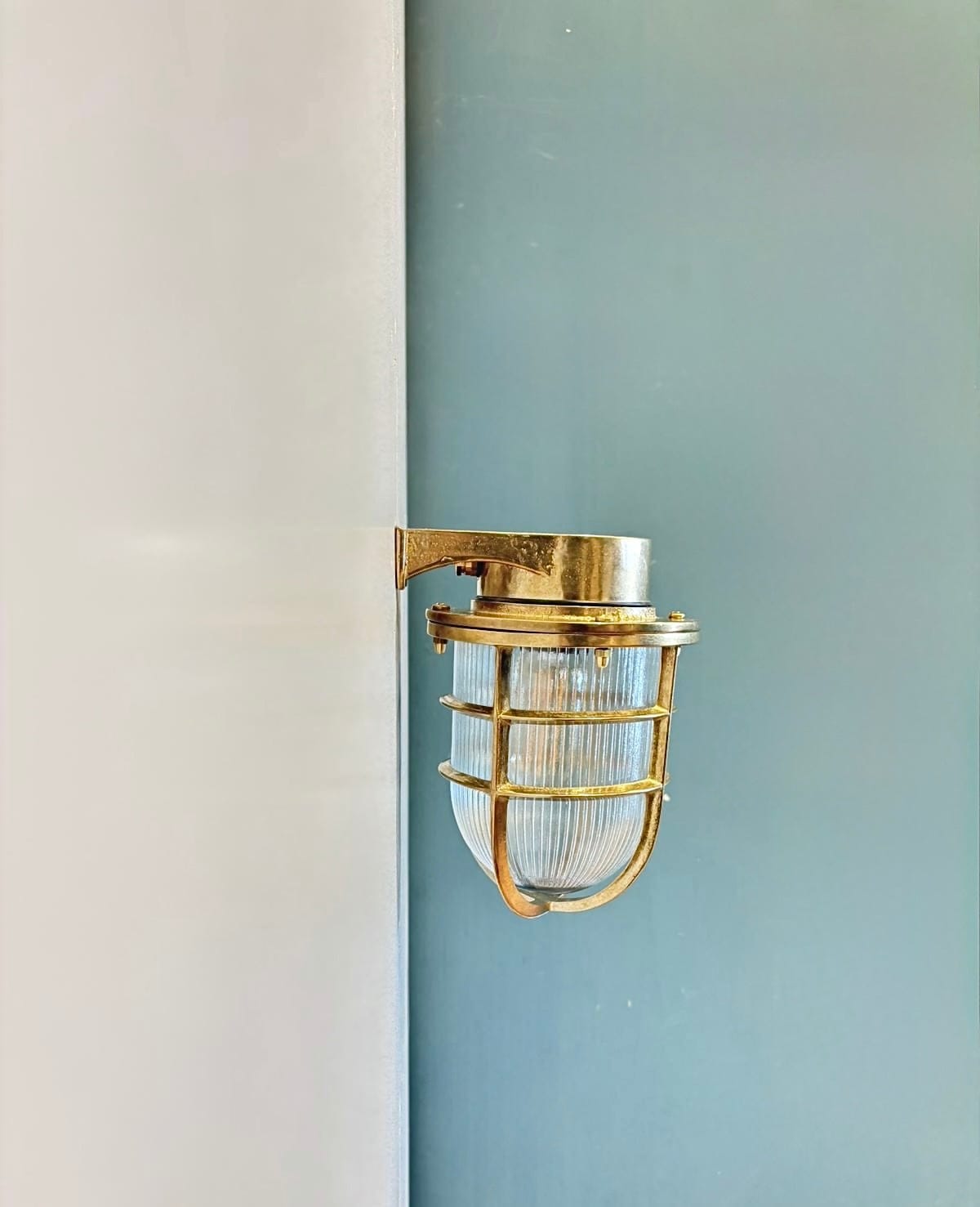 Arel Lighting BACENO GRANDE Brass Nautical Wall Sconce