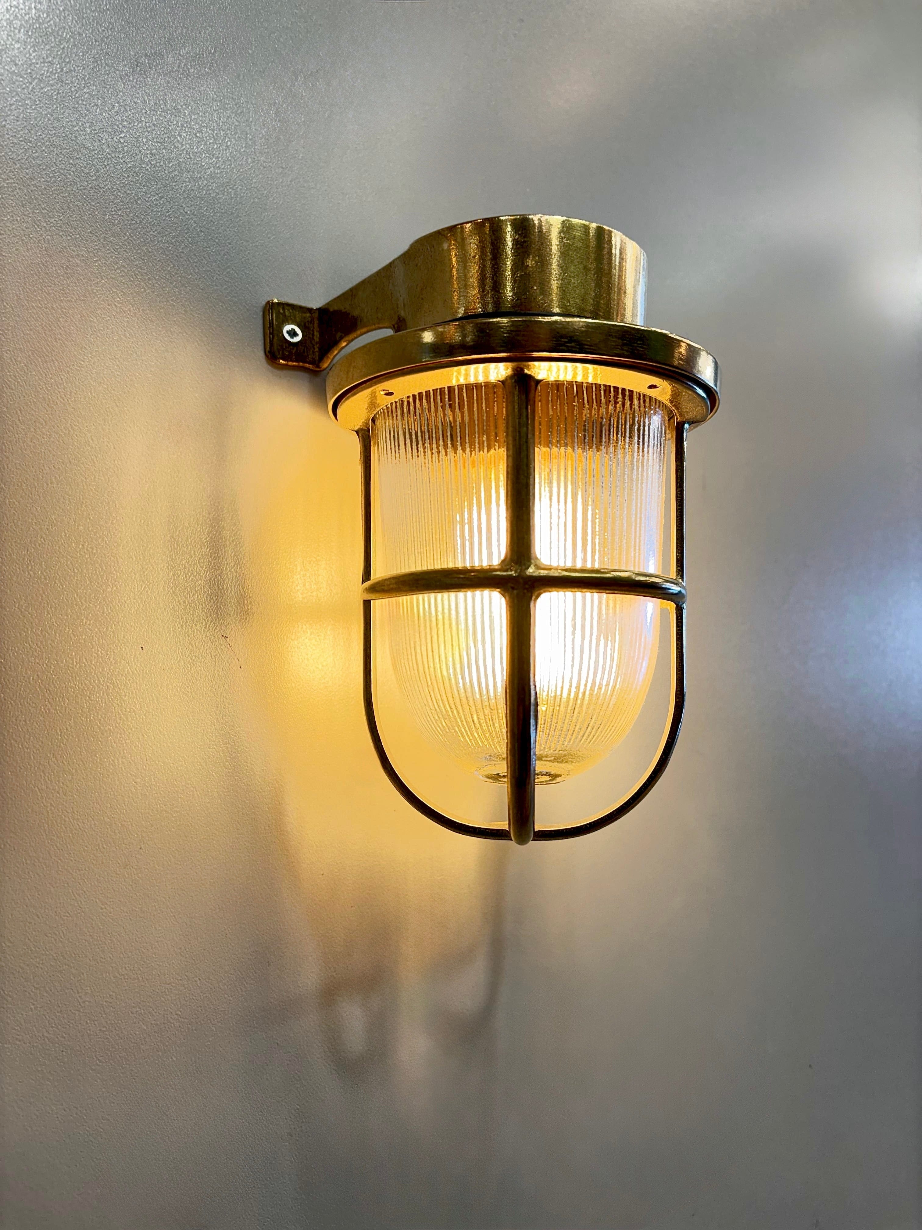 Arel Lighting BACENO MEDIUM Brass Nautical Wall Sconce