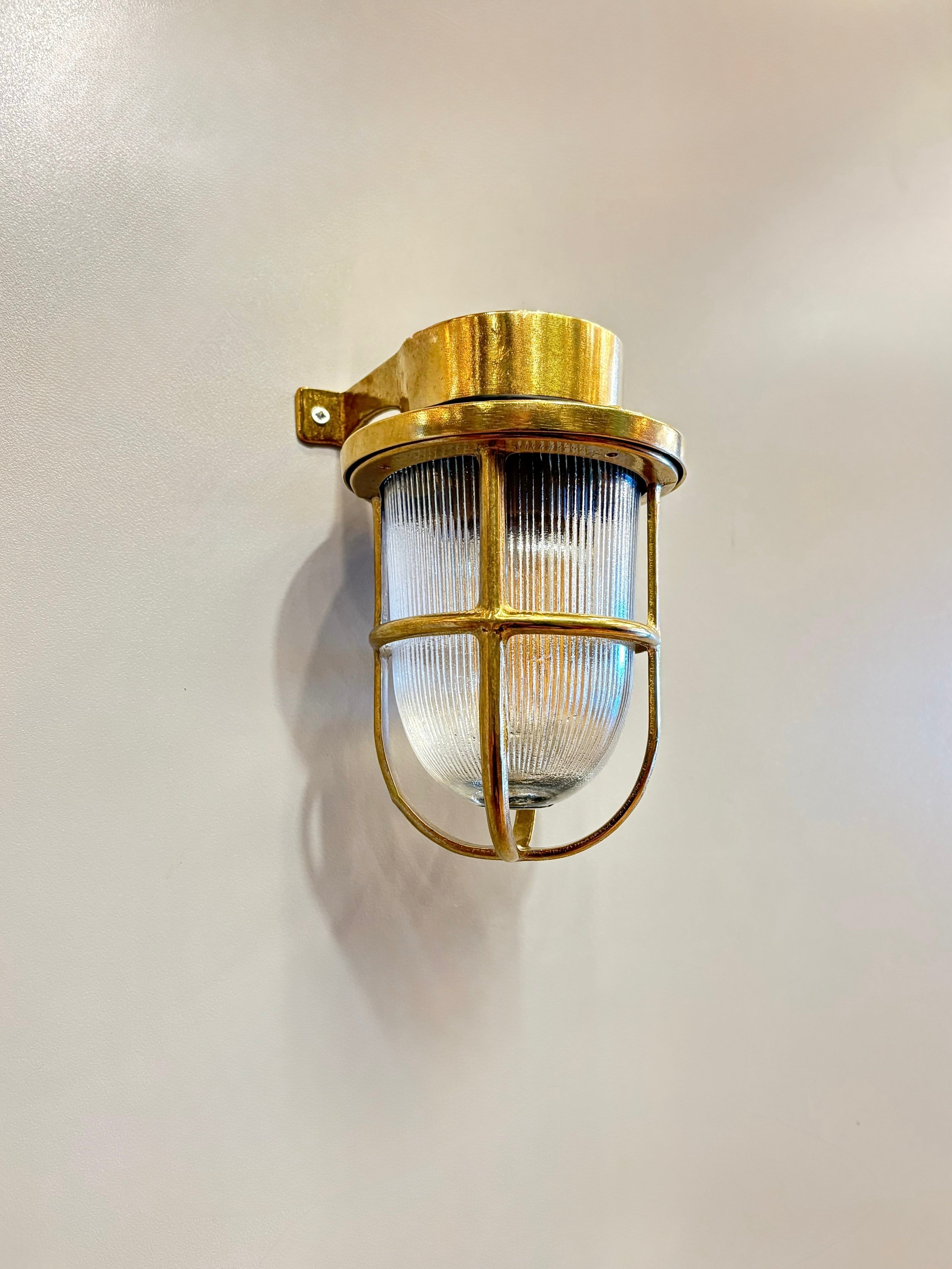 Arel Lighting BACENO MEDIUM Brass Nautical Wall Sconce