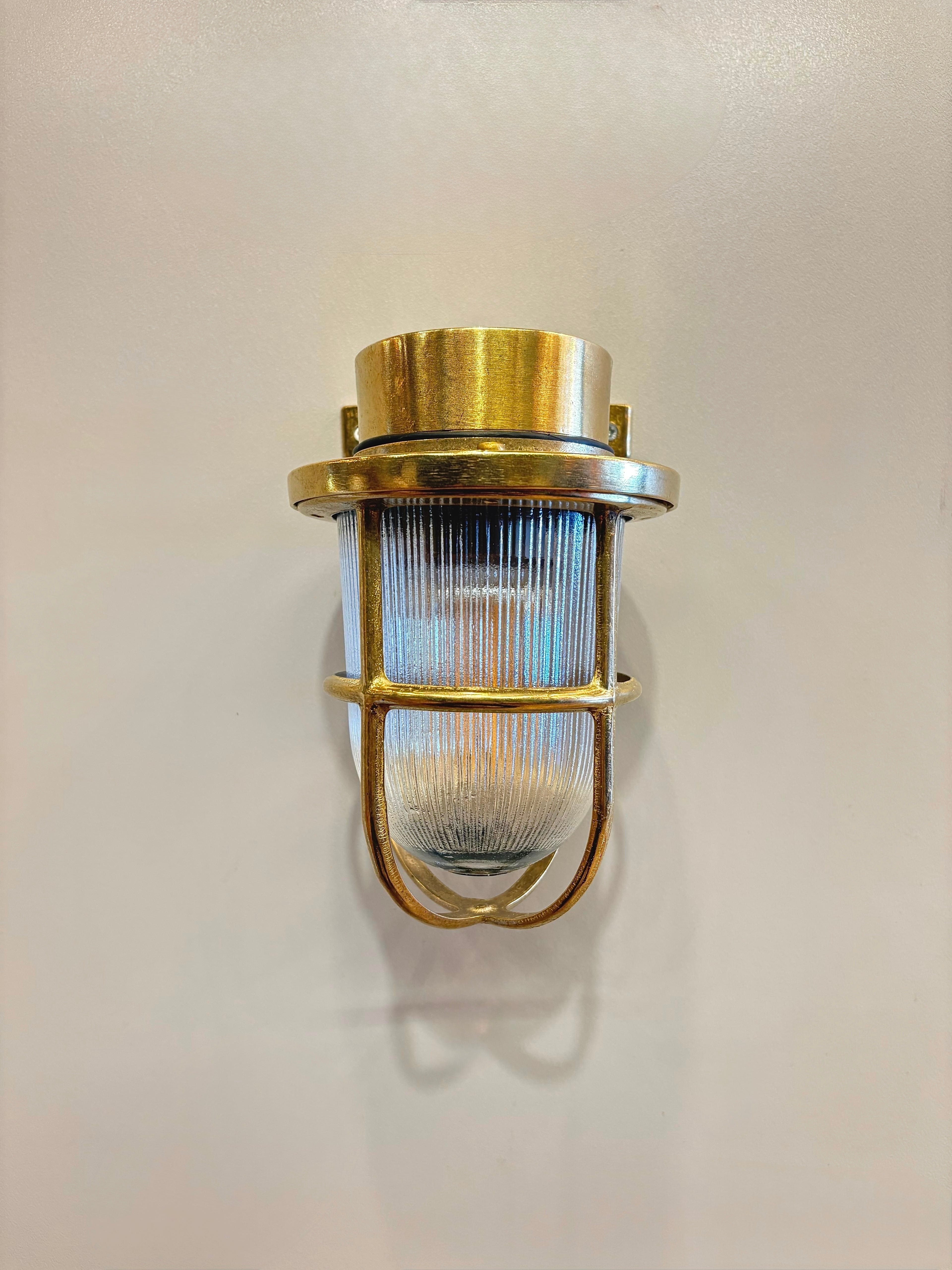 Arel Lighting BACENO MEDIUM Brass Nautical Wall Sconce