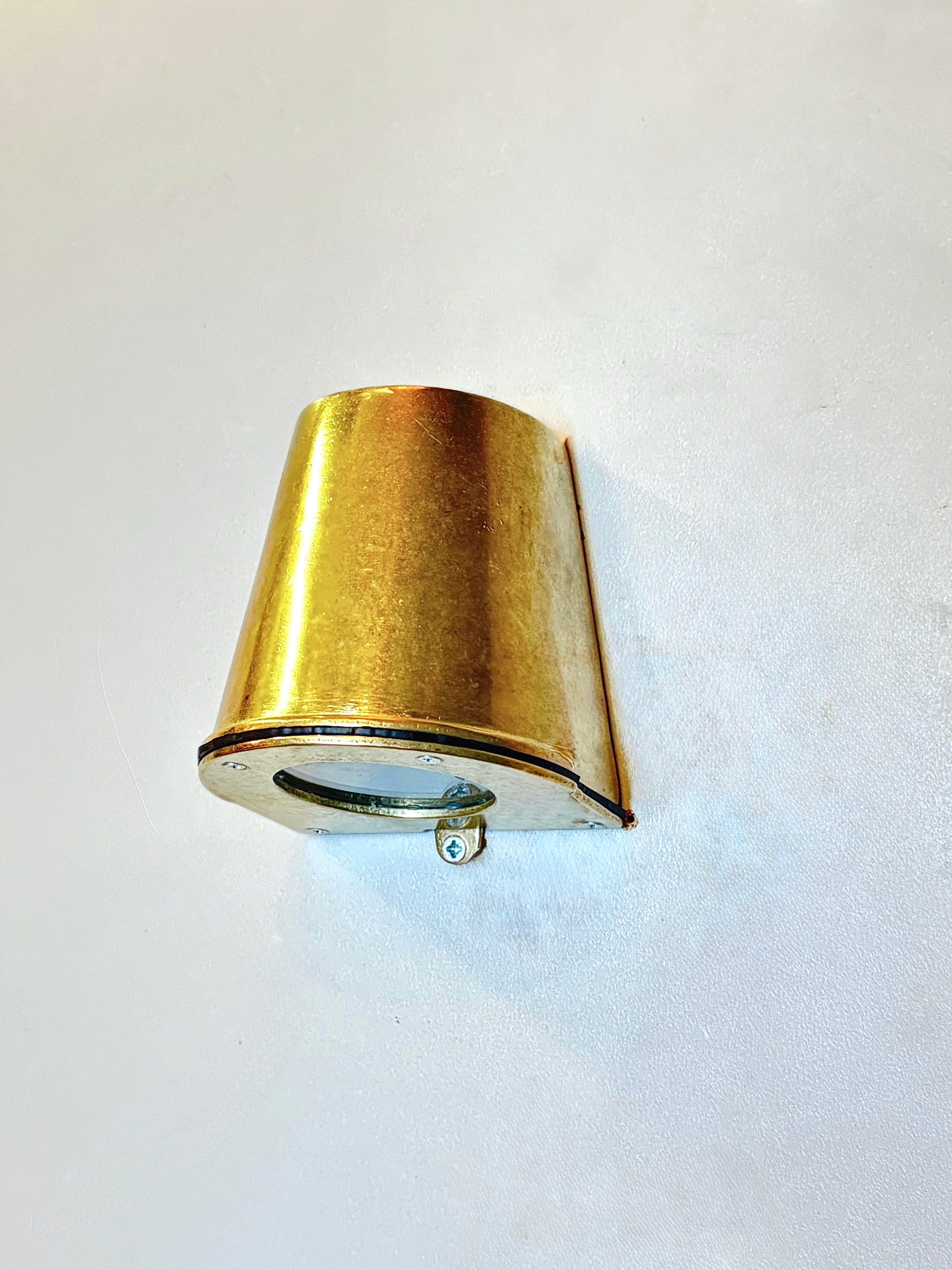 Arel Lighting BALACIA Outdoor Brass Casting Wall Sconce