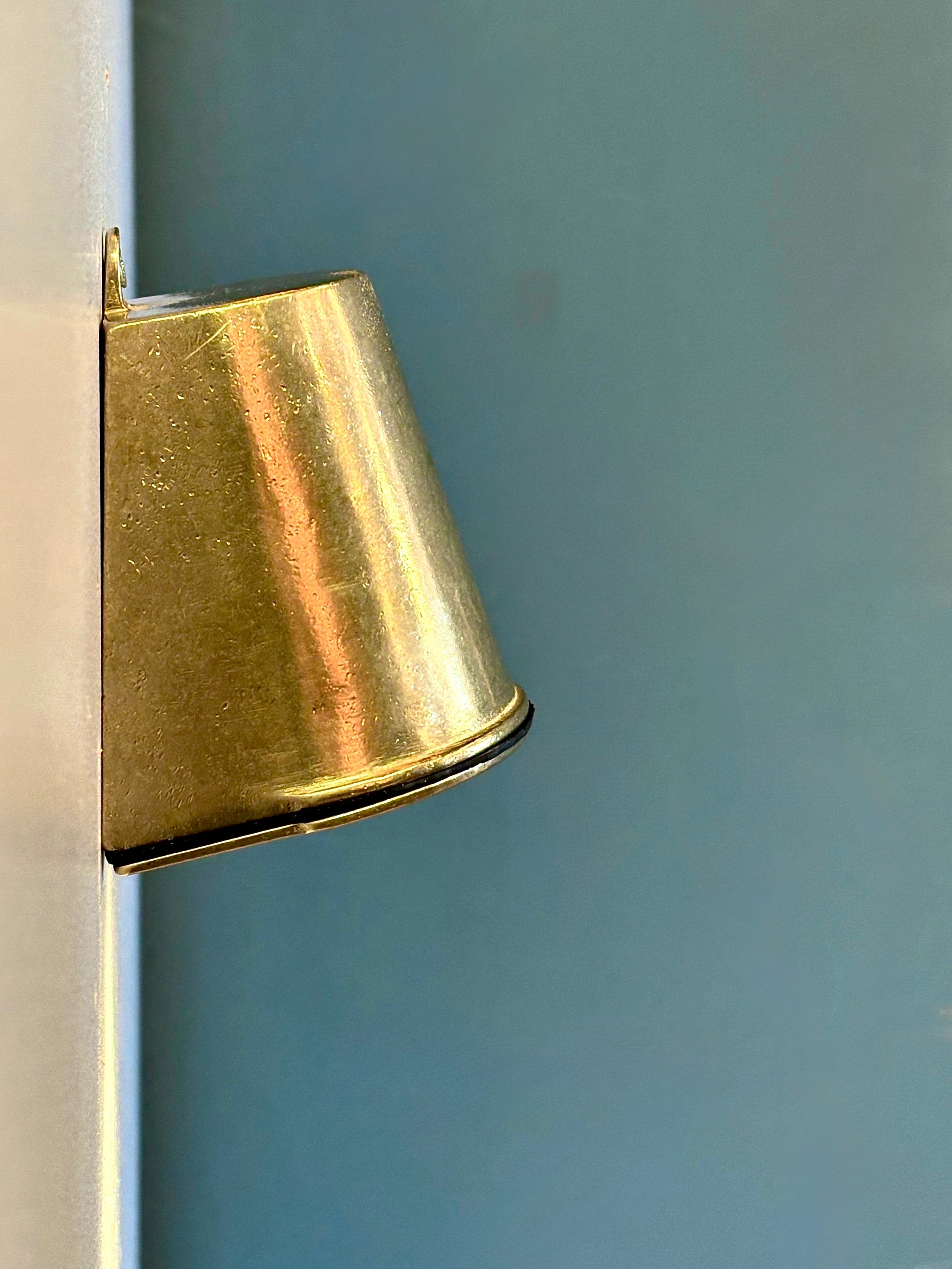 Arel Lighting BALACIA Outdoor Brass Casting Wall Sconce