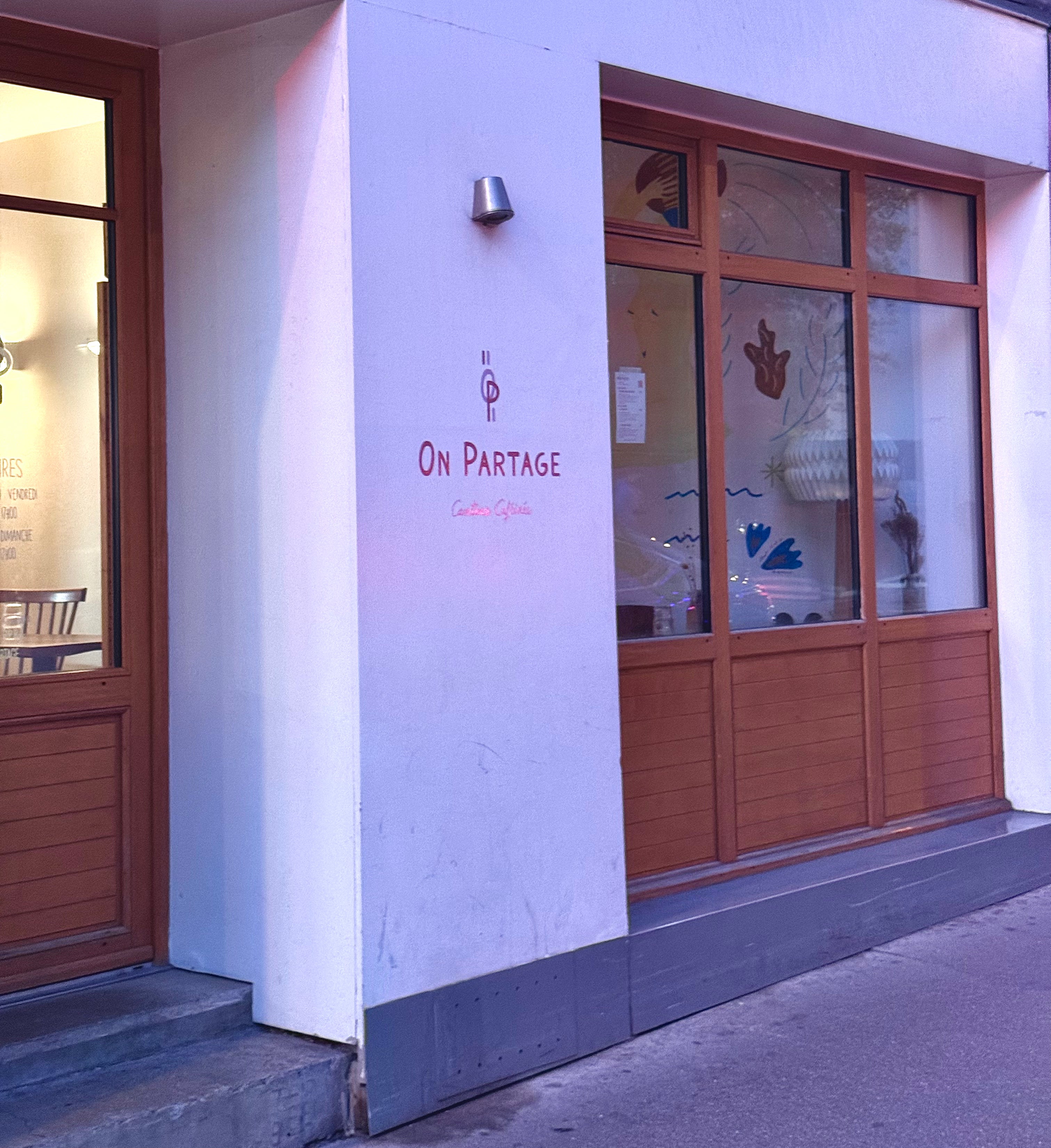 Arel Lighting BALACIA Outdoor Brass Casting Wall Sconce