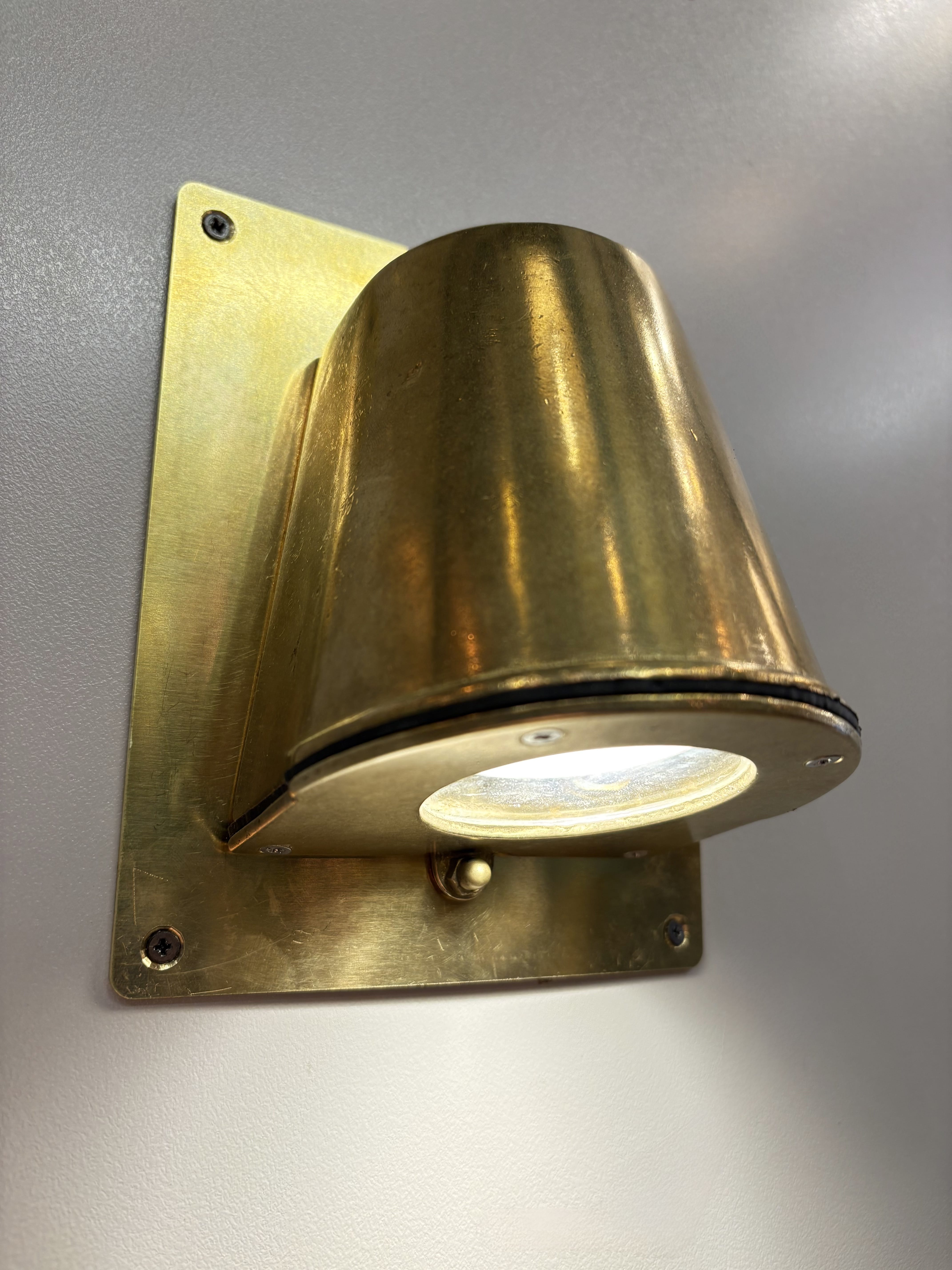 Arel Lighting BALACIA RECT Outdoor Brass Casting Wall Sconce