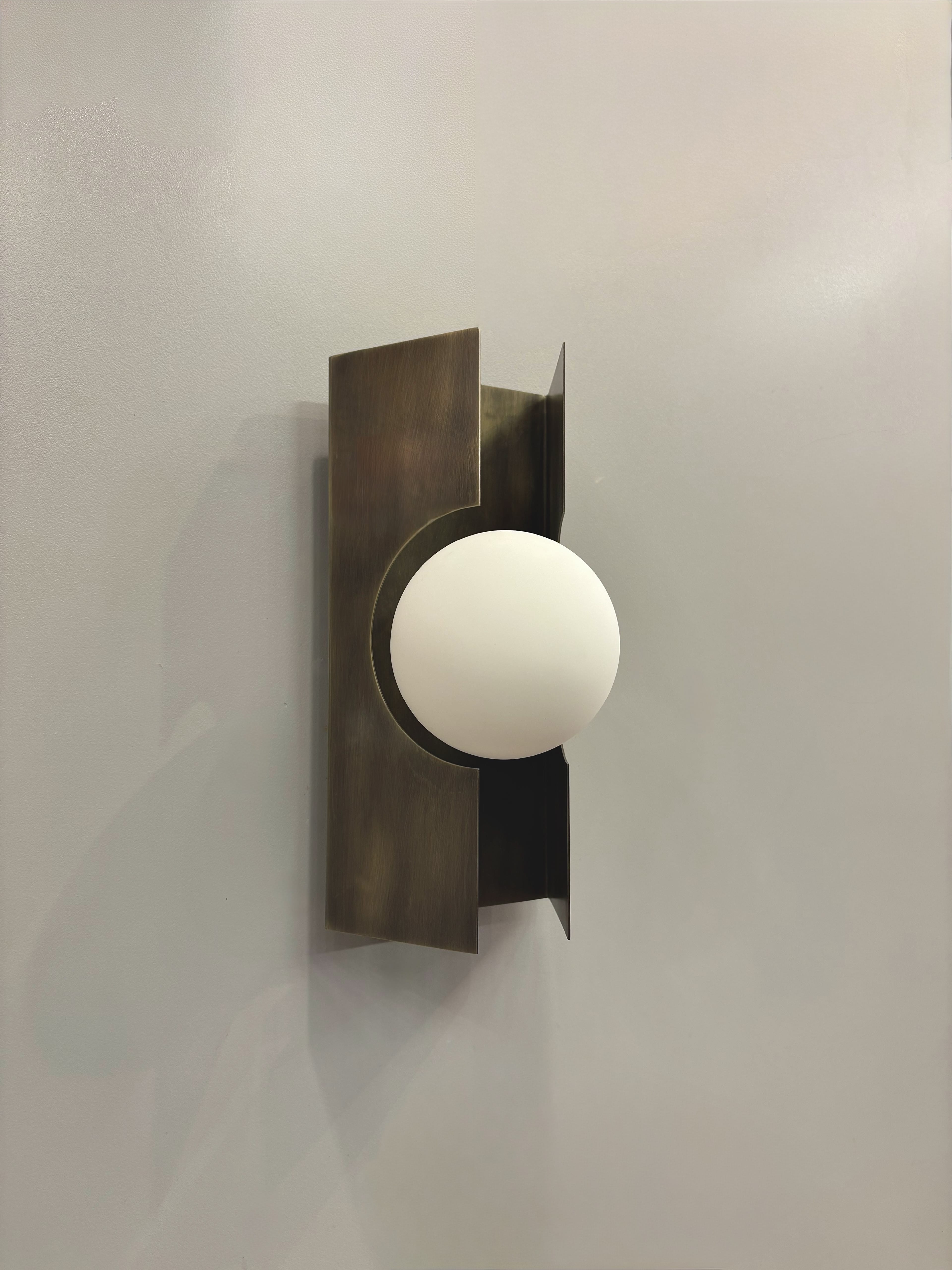 Arel Lighting CAMI Modern Globe Wall Sconce
