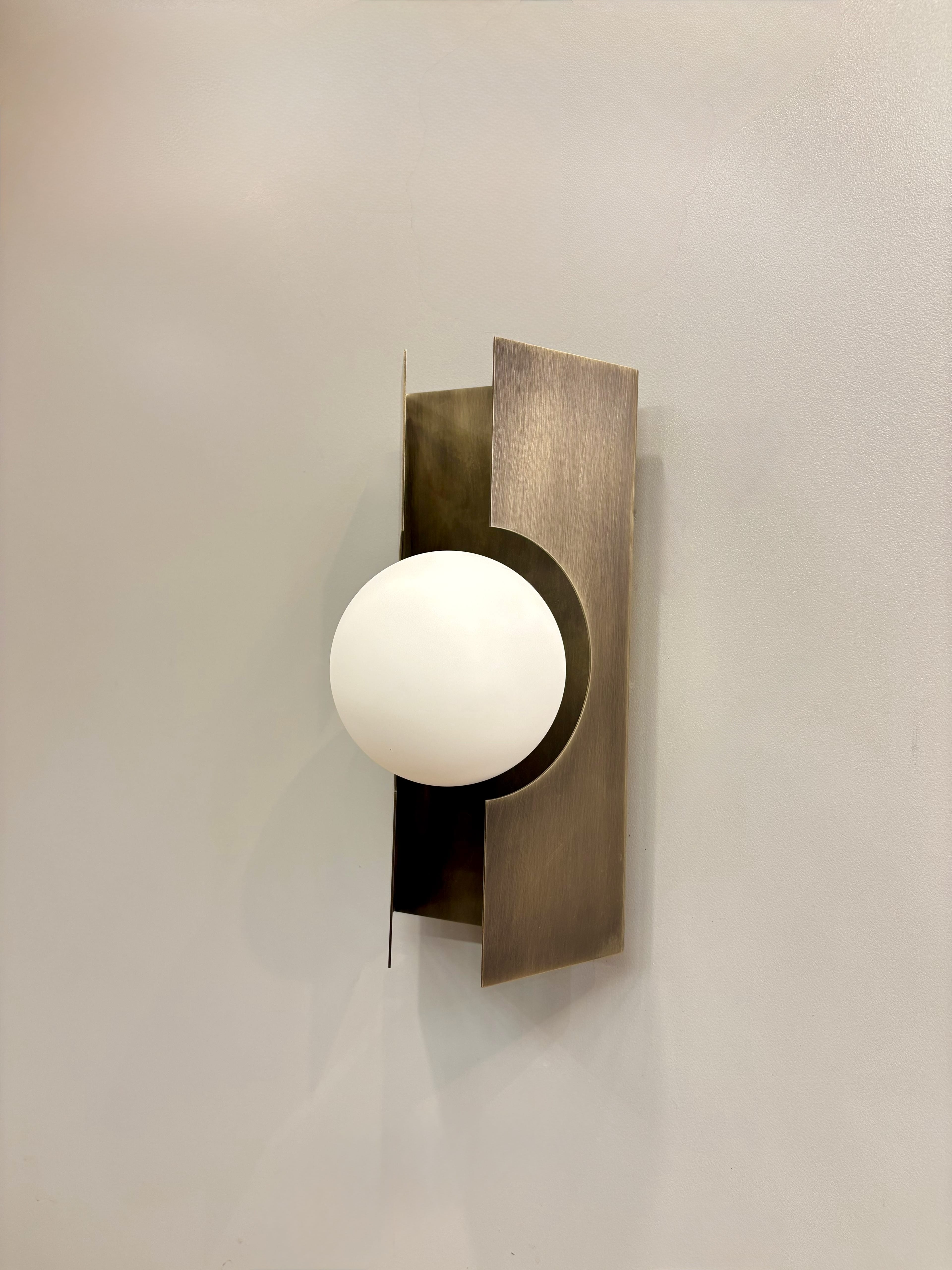 Arel Lighting CAMI Modern Globe Wall Sconce