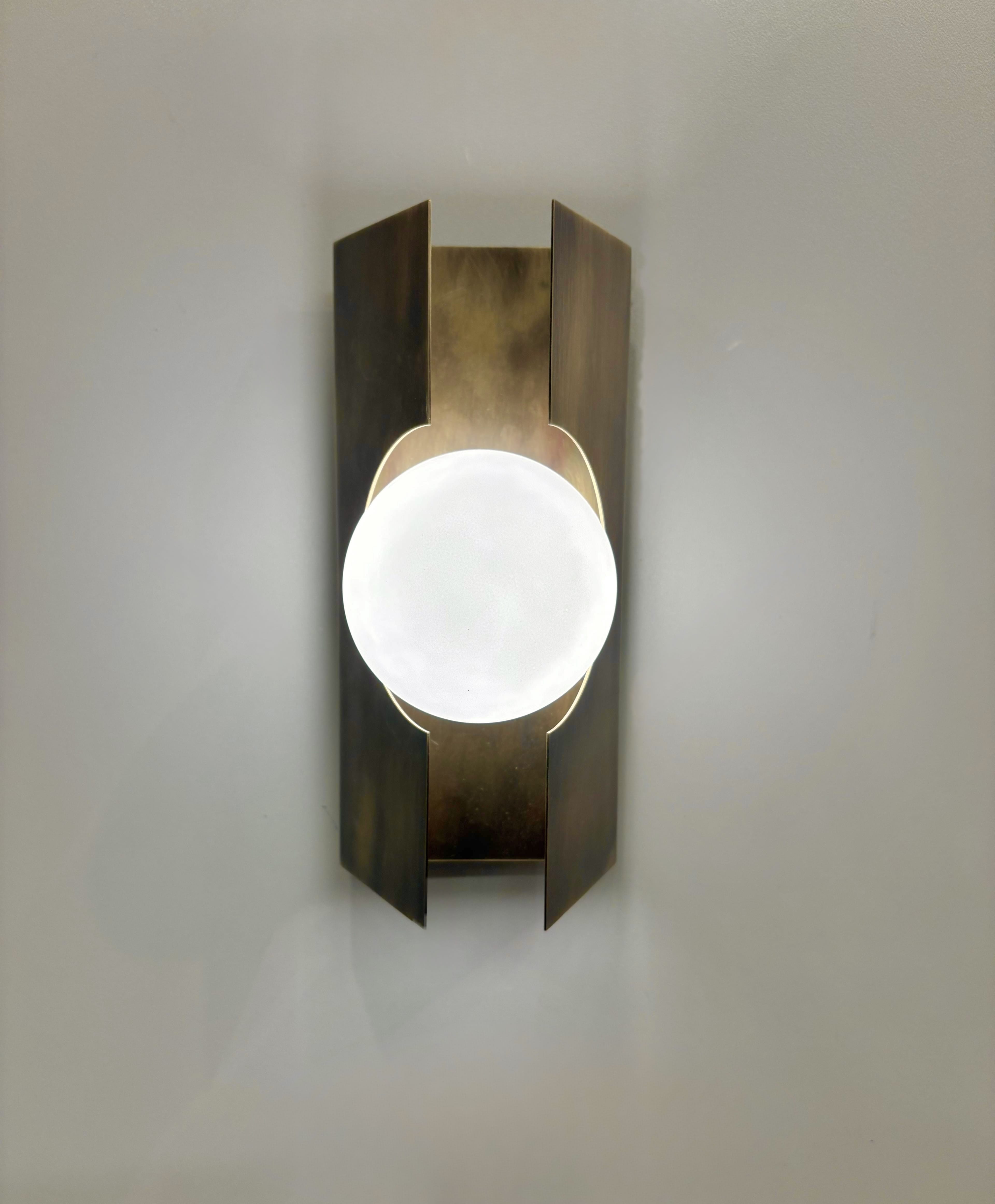 Arel Lighting CAMI Modern Globe Wall Sconce