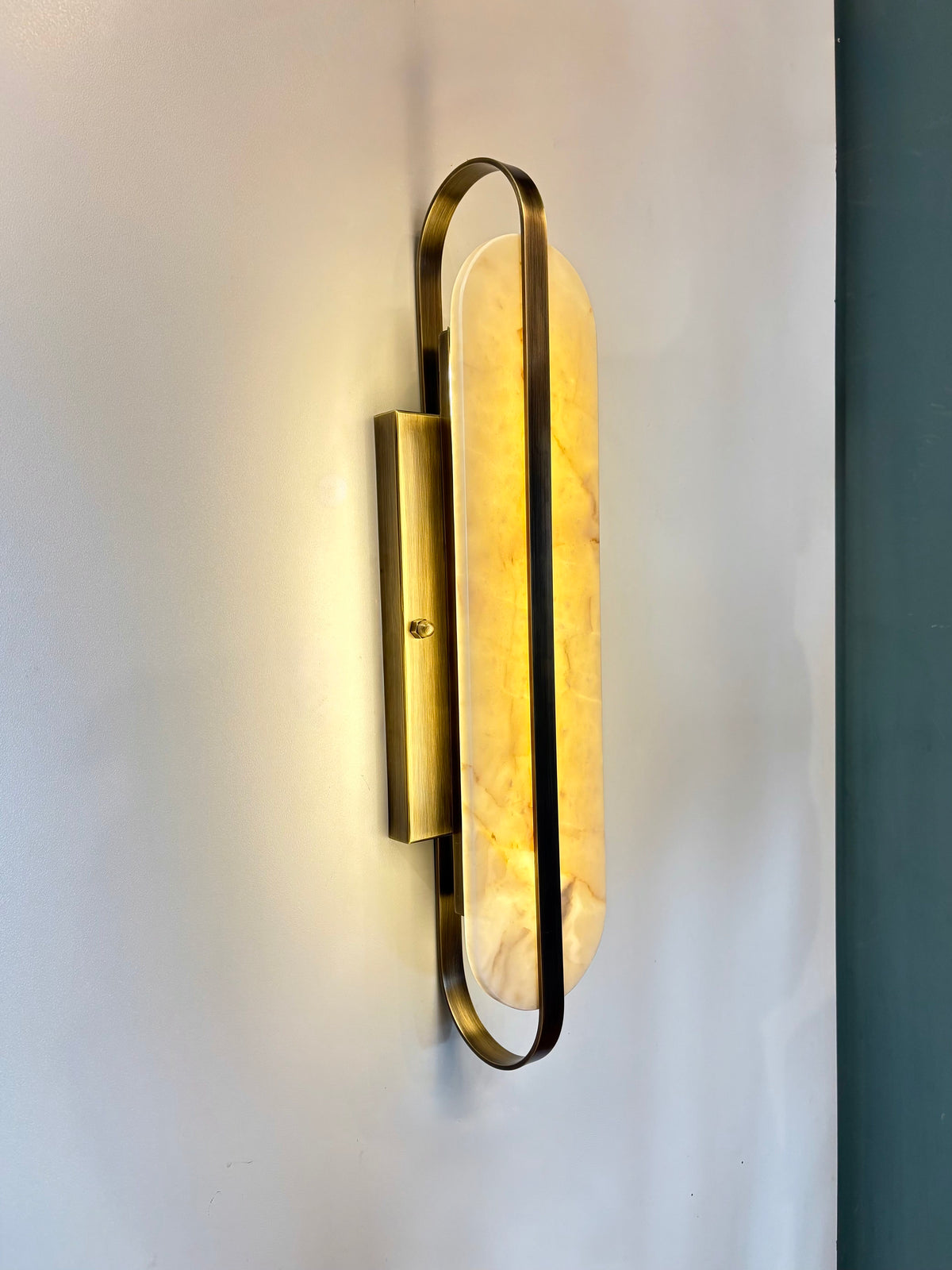 Arel Lighting CREU Marble Sconce