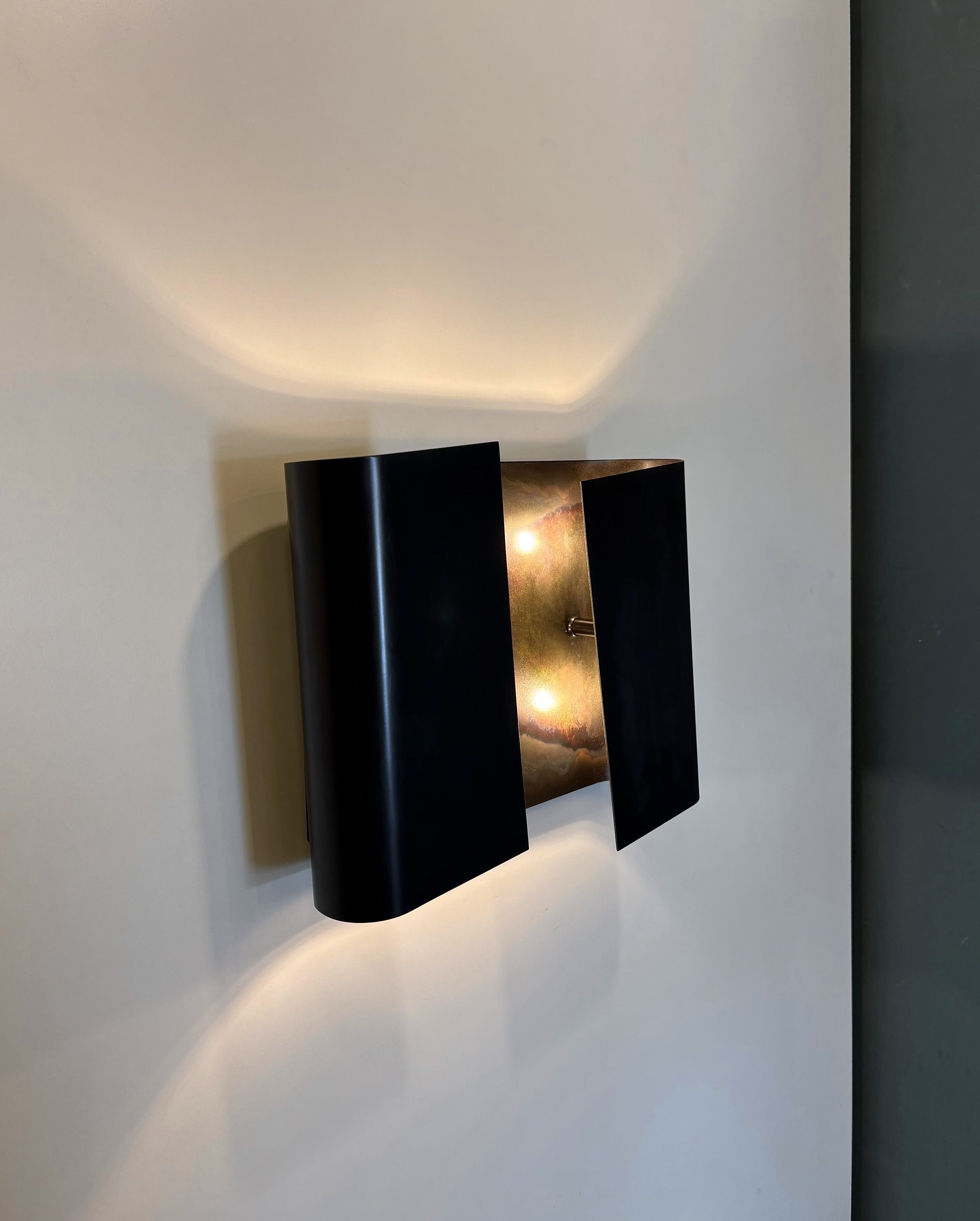 Arel Lighting Dark Antique Brass MONTANA Modern Wall Sconce