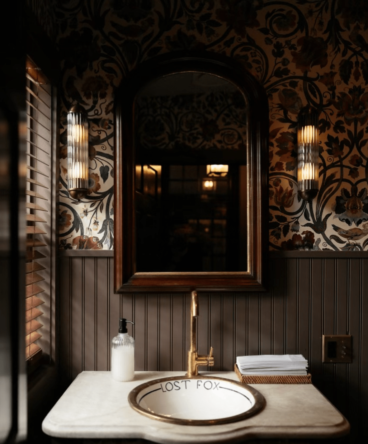 Arel Lighting DECO GLASS LINE Wall Sconce