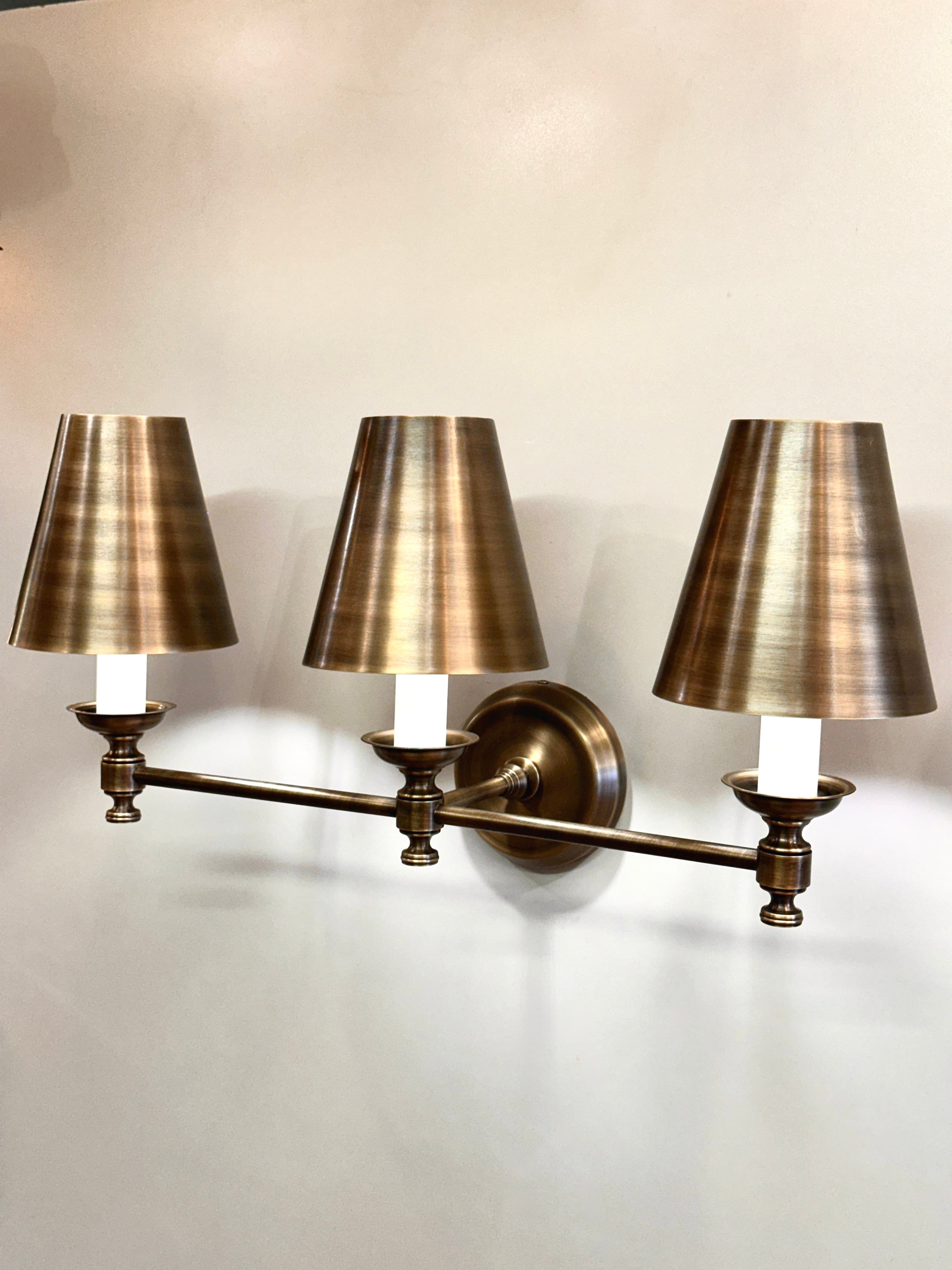 Arel Lighting FOGGIO Triple Traditional Wall Sconce