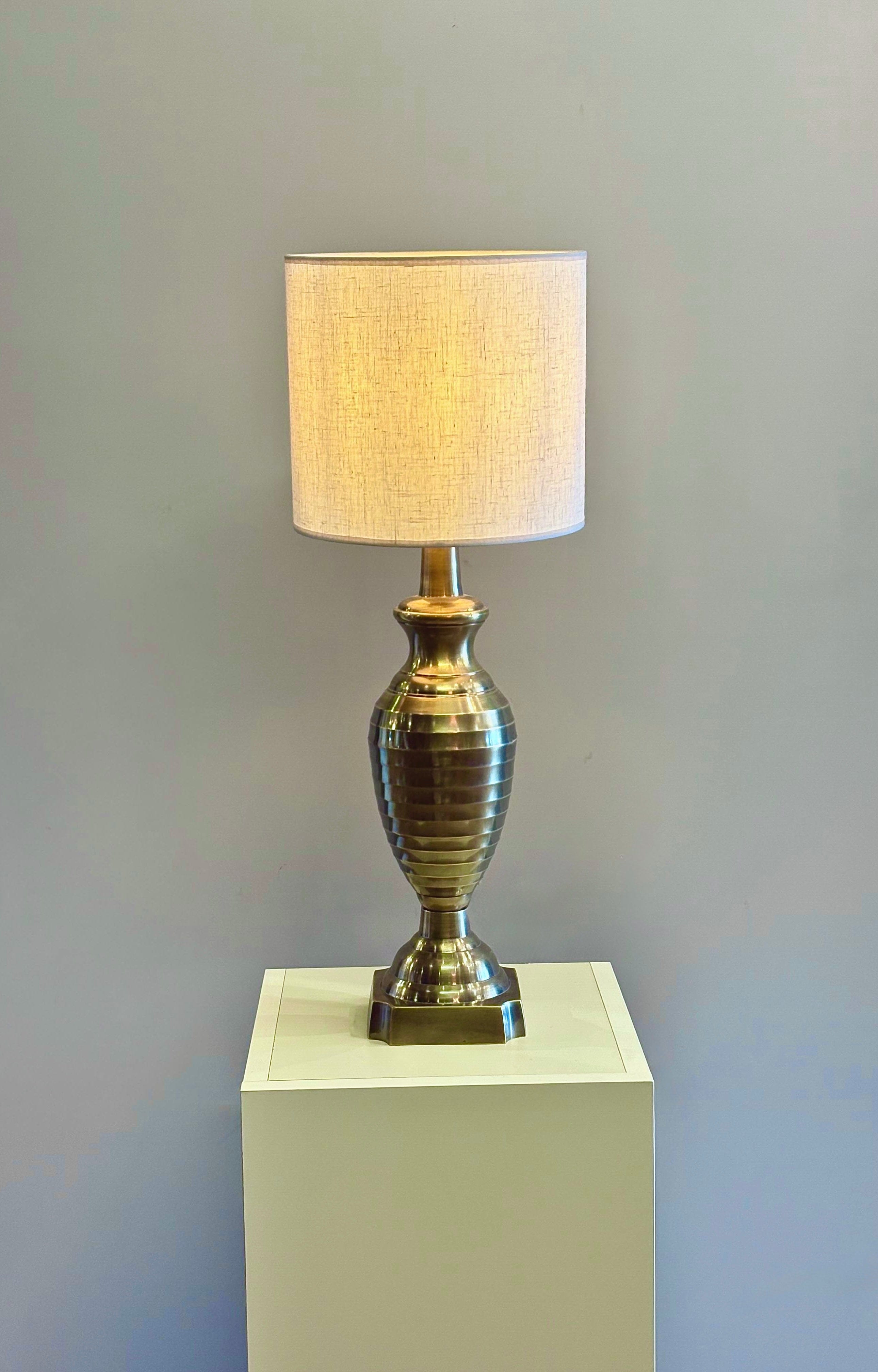 Arel Lighting GIRON Brass Table Lamp