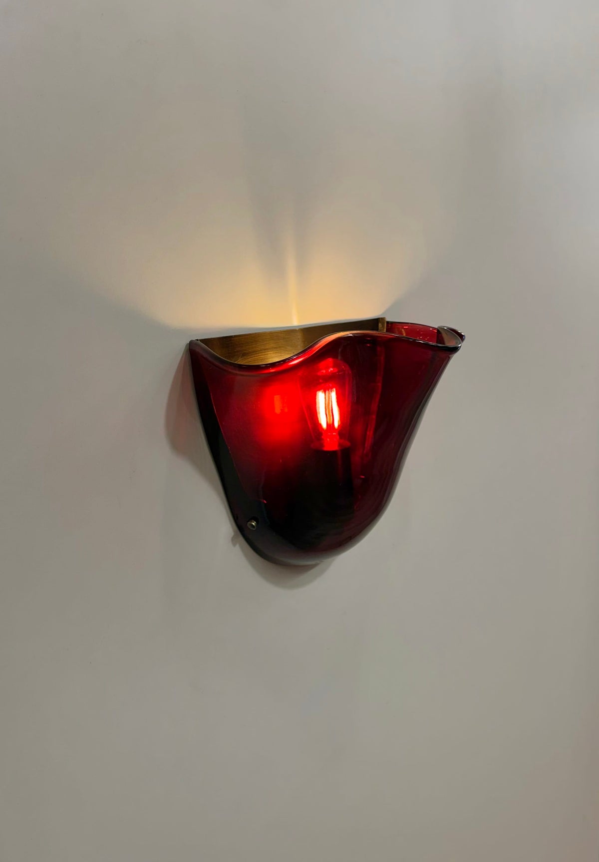 Arel Lighting KRANJ Contemporary Glass Wall Sconce