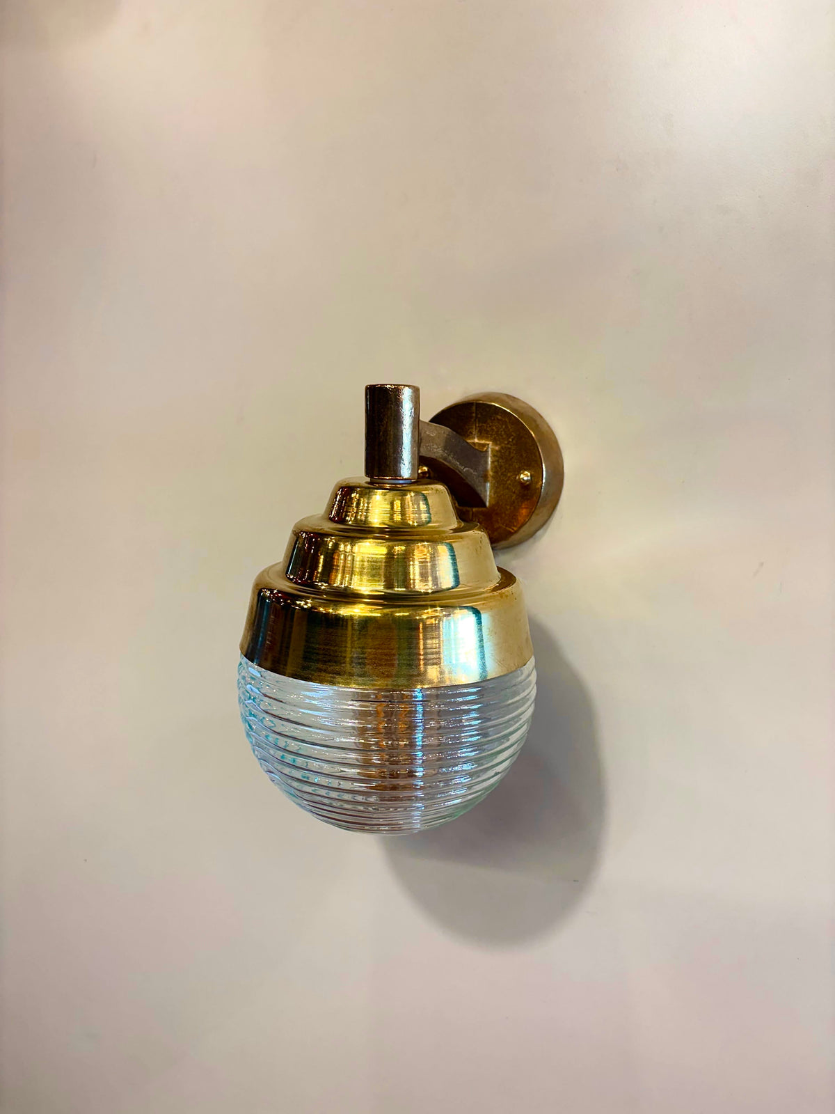 Arel Lighting KRASAVO Brass Nautical Wall Sconce