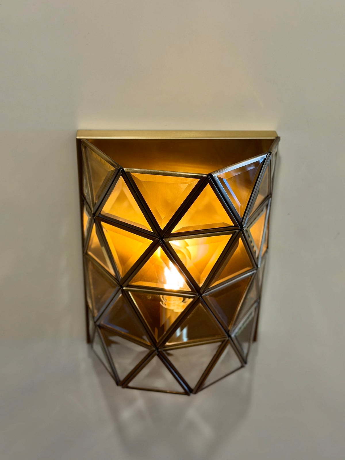 Arel Lighting lighting SPLIT Brass Wall Sconce