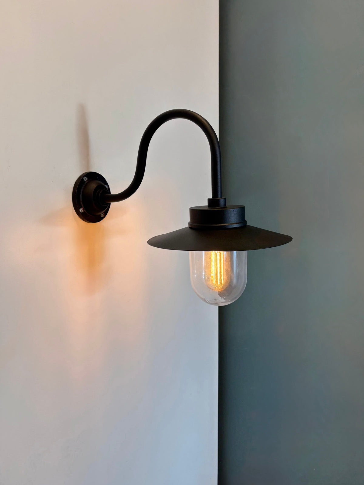 Arel Lighting LOTORP Nautical Glass Outdoor Wall Light
