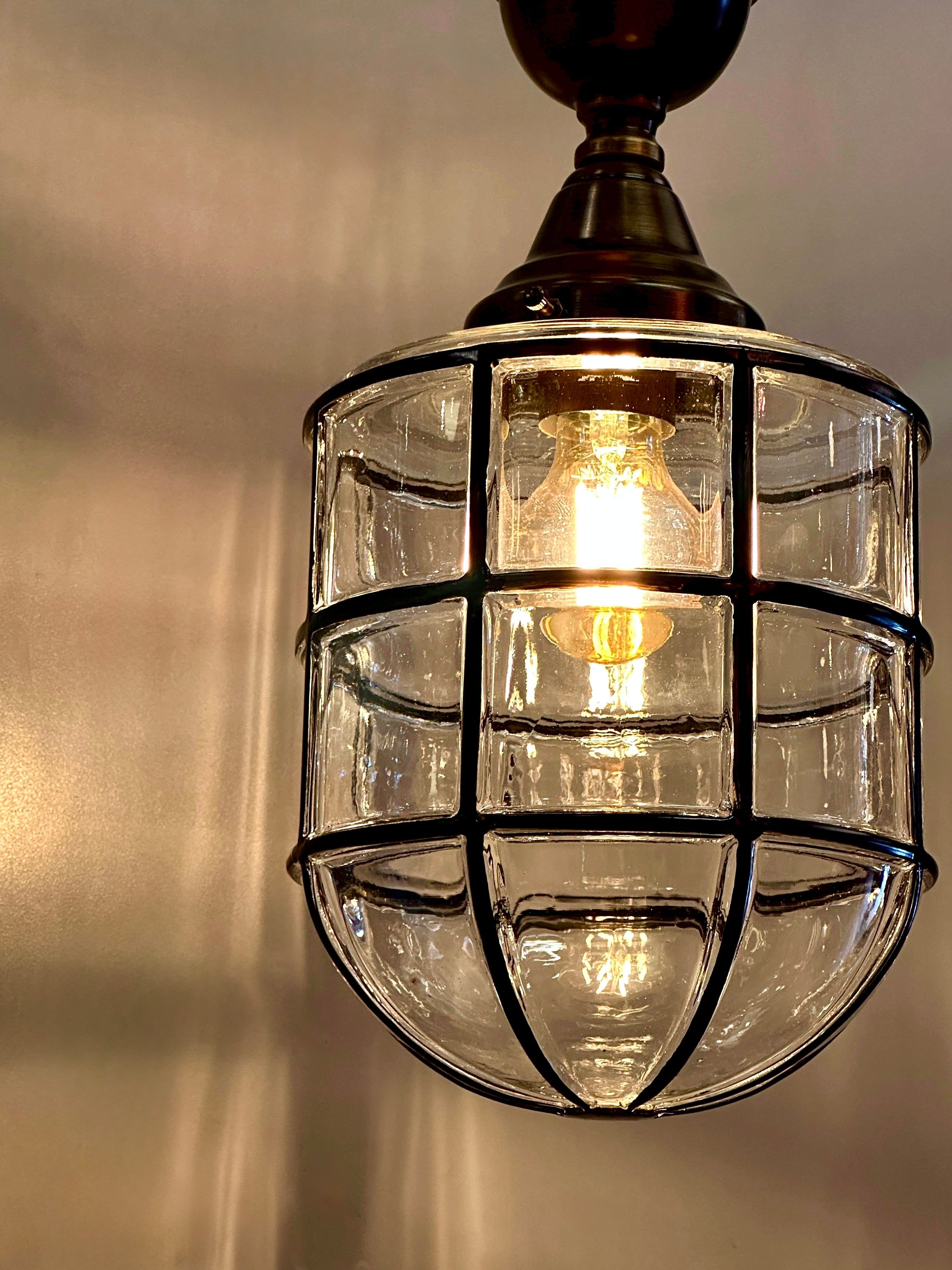 Arel Lighting MAURS Glass Pendant