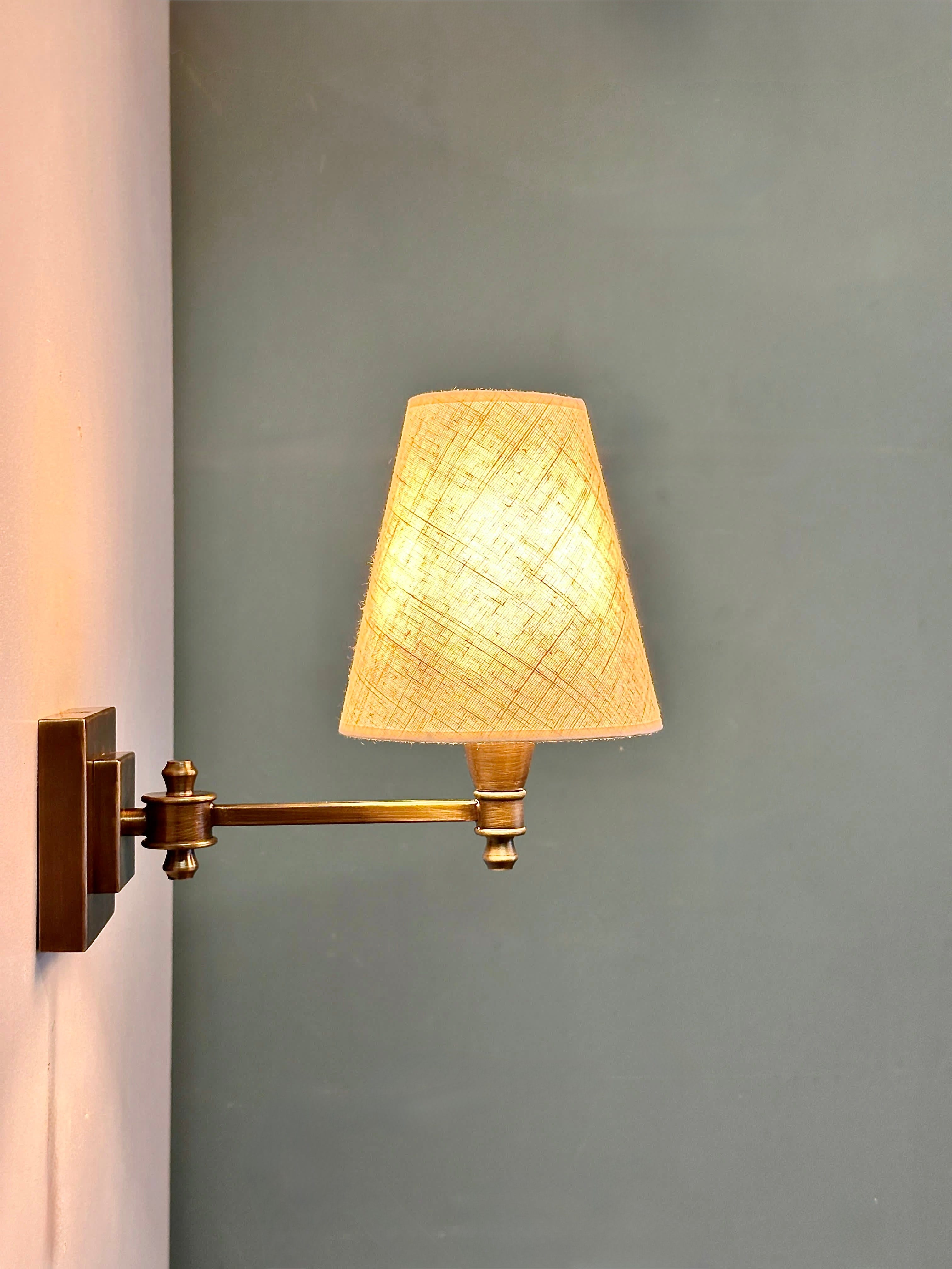 Arel Lighting NADOR Traditional Wall Sconce