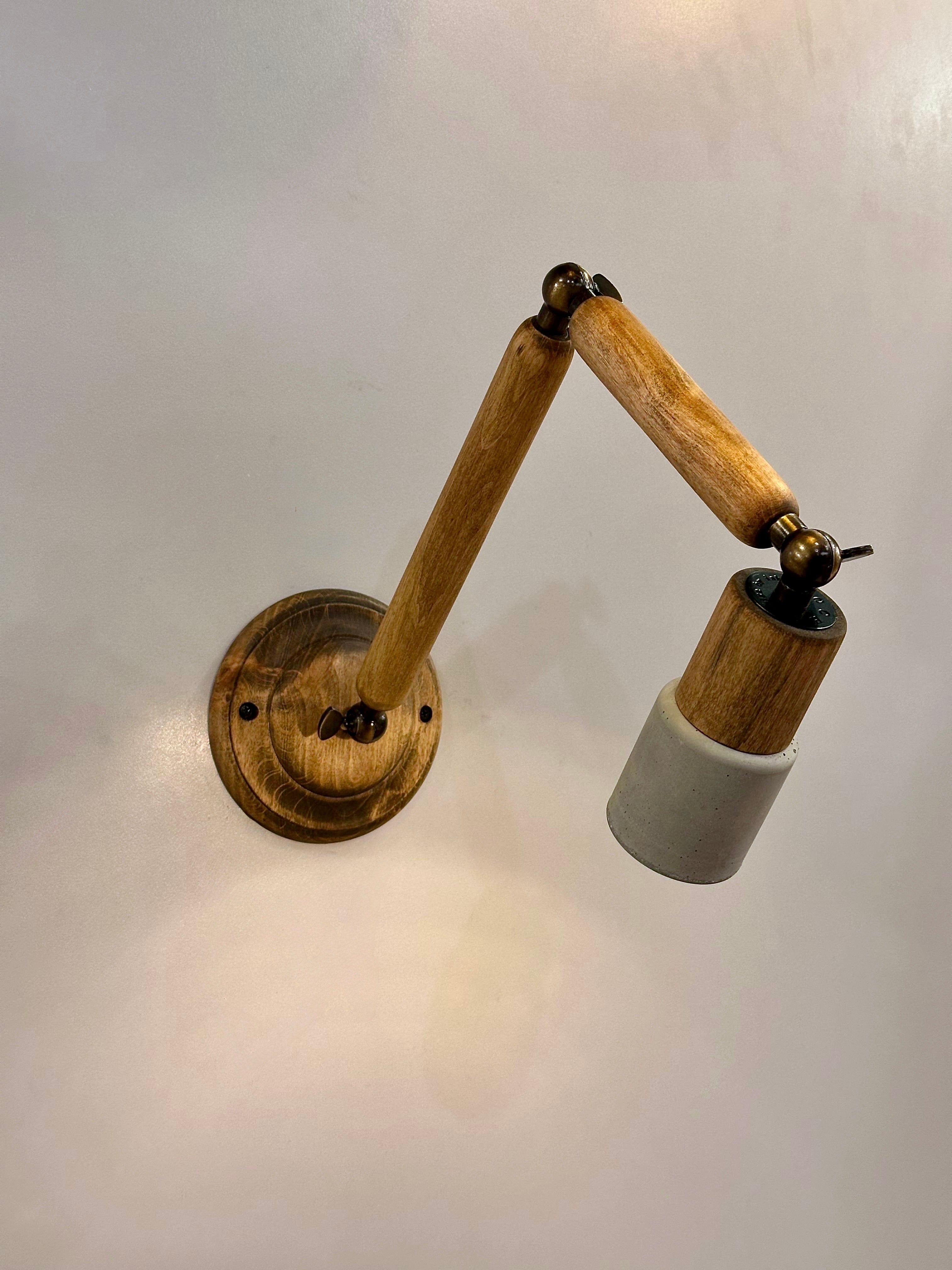 Arel Lighting NOGARO LUNGO ARTICULATING WALL SCONCE