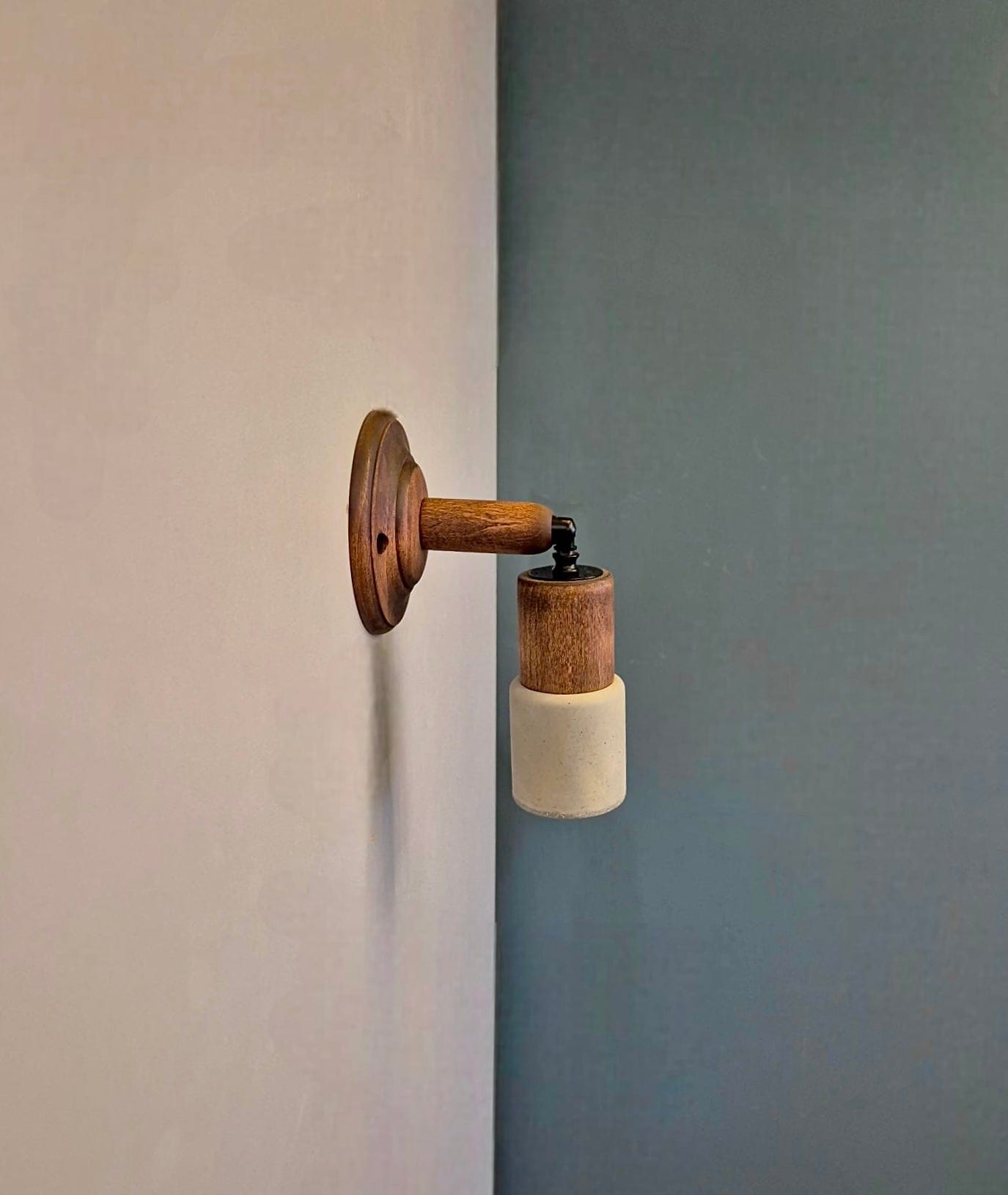 Arel Lighting NOGARO Wall Sconce