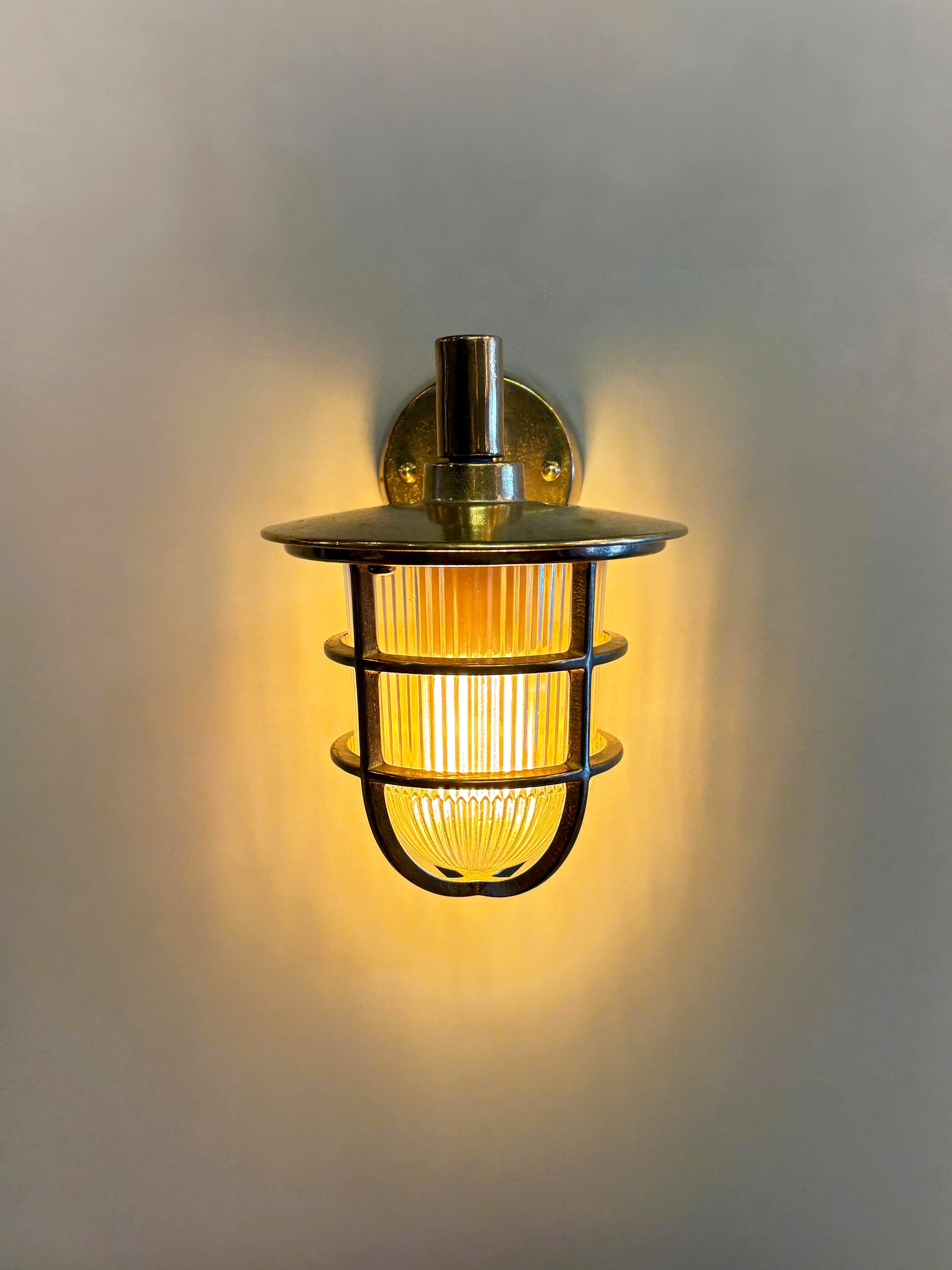 Arel Lighting NOVI Outdoor Brass Casting Wall Sconce