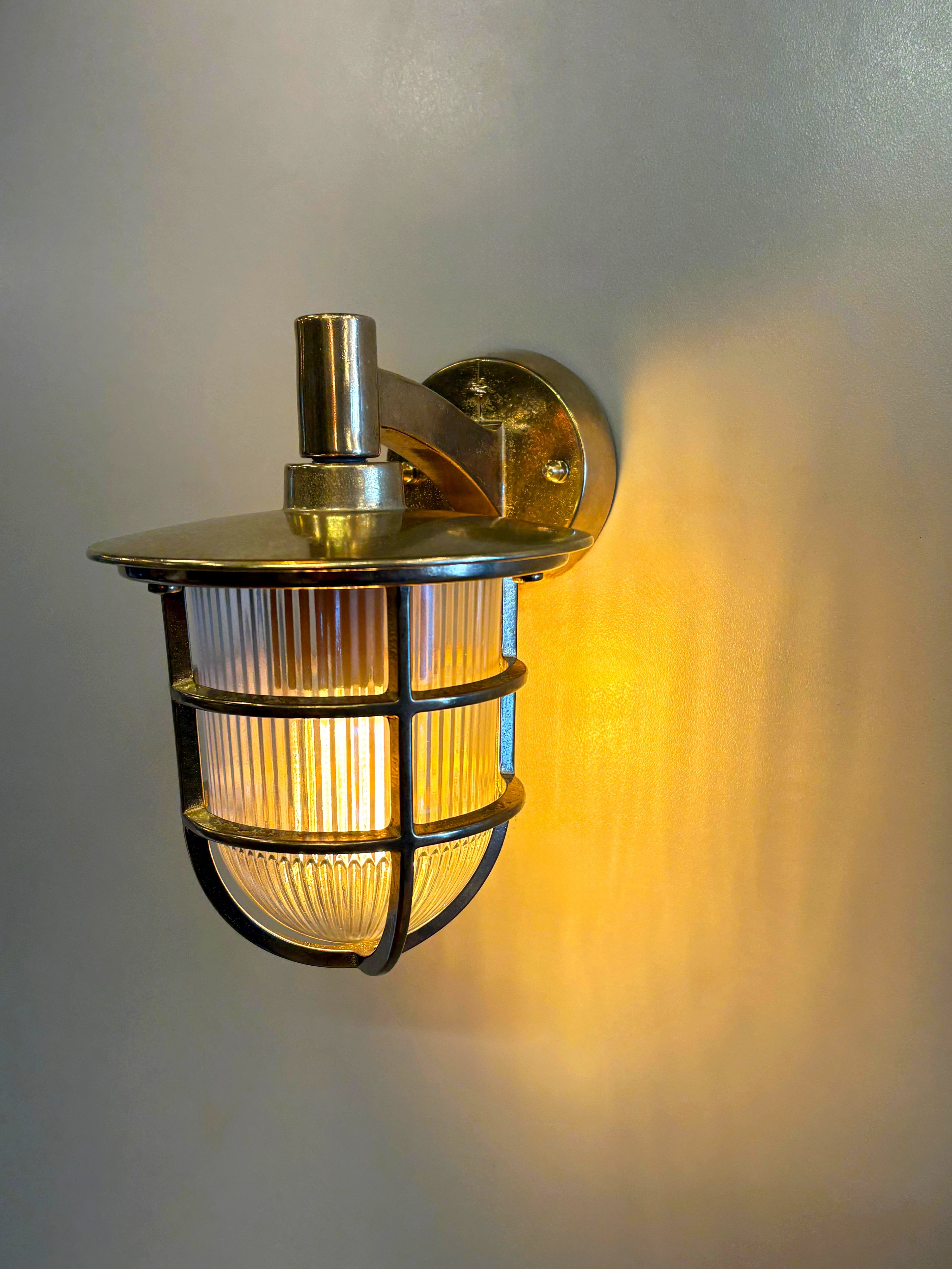 Arel Lighting NOVI Outdoor Brass Casting Wall Sconce