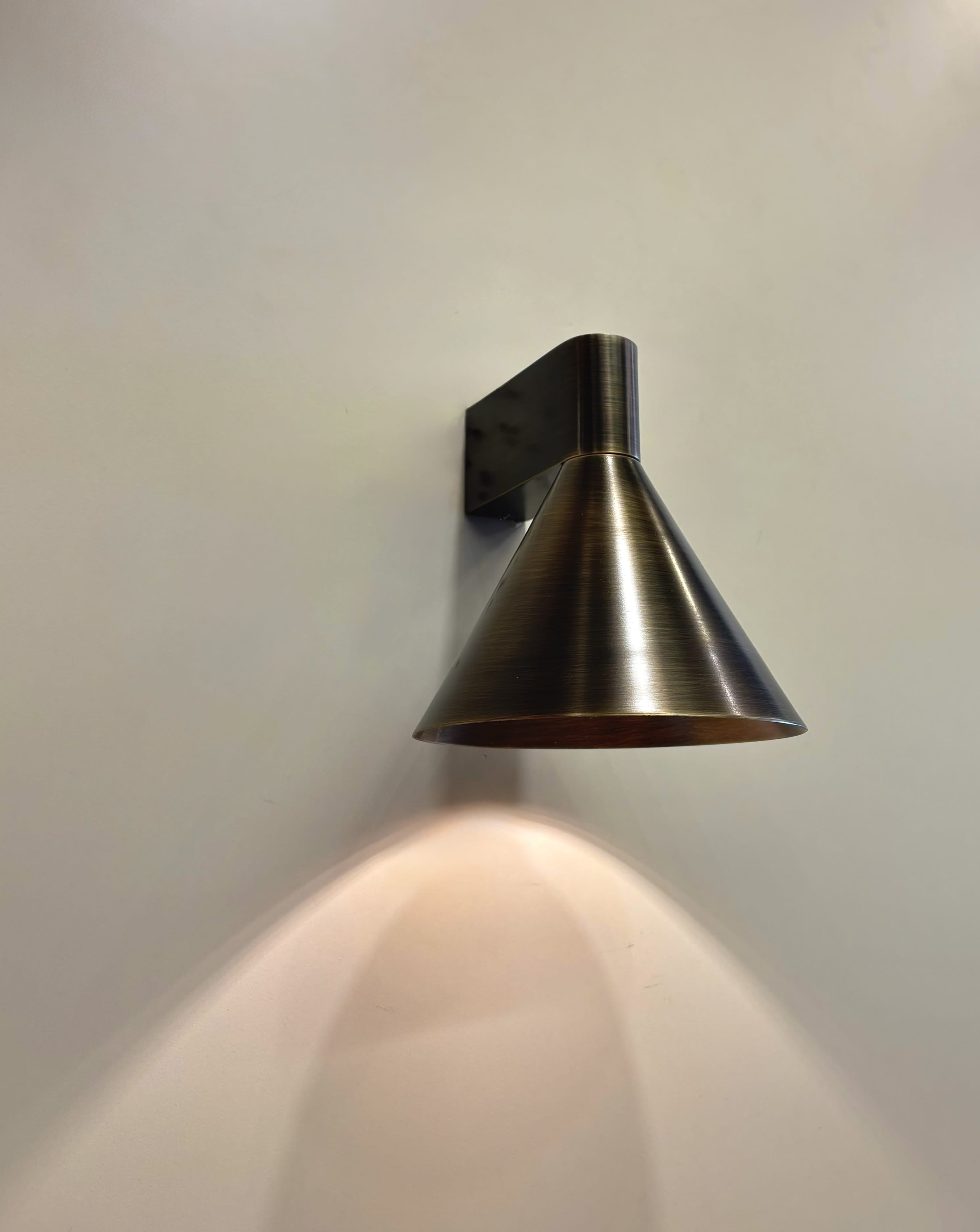 Arel Lighting NOVIC Brushed Metal Wall Sconce