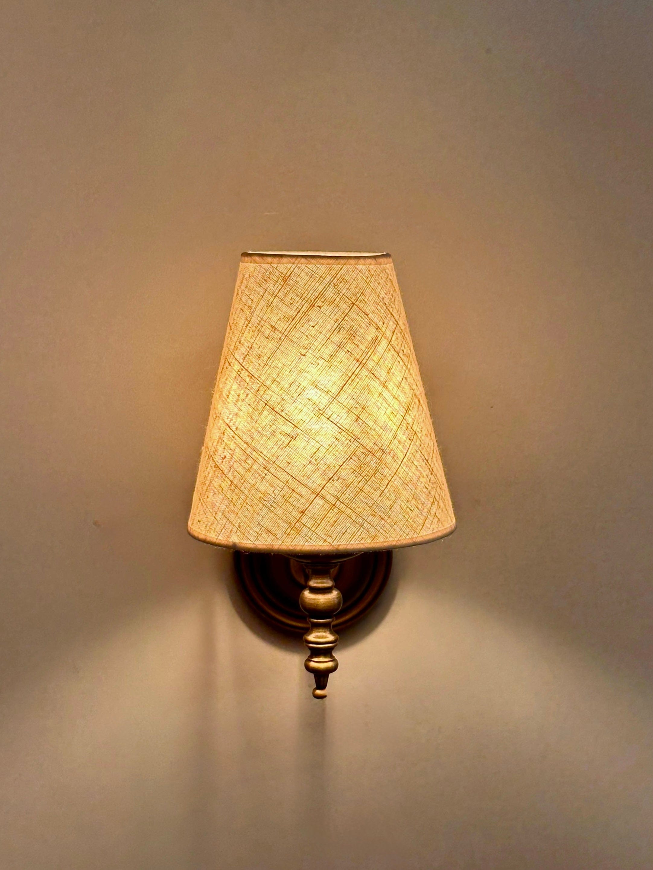 Arel Lighting ORAN Brass Traditional Wall Sconce