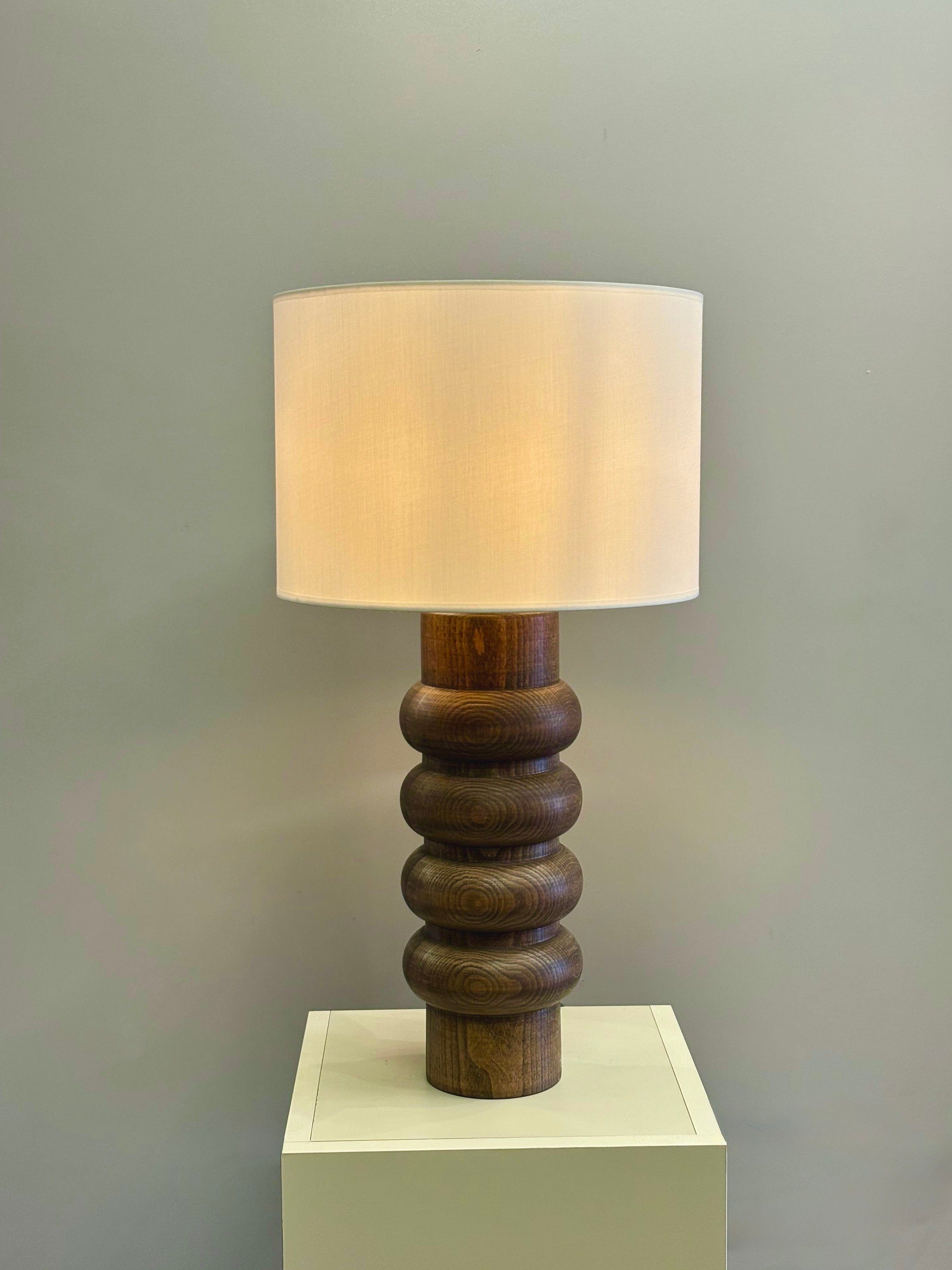 Arel Lighting SFAX Wooden Table Lamp