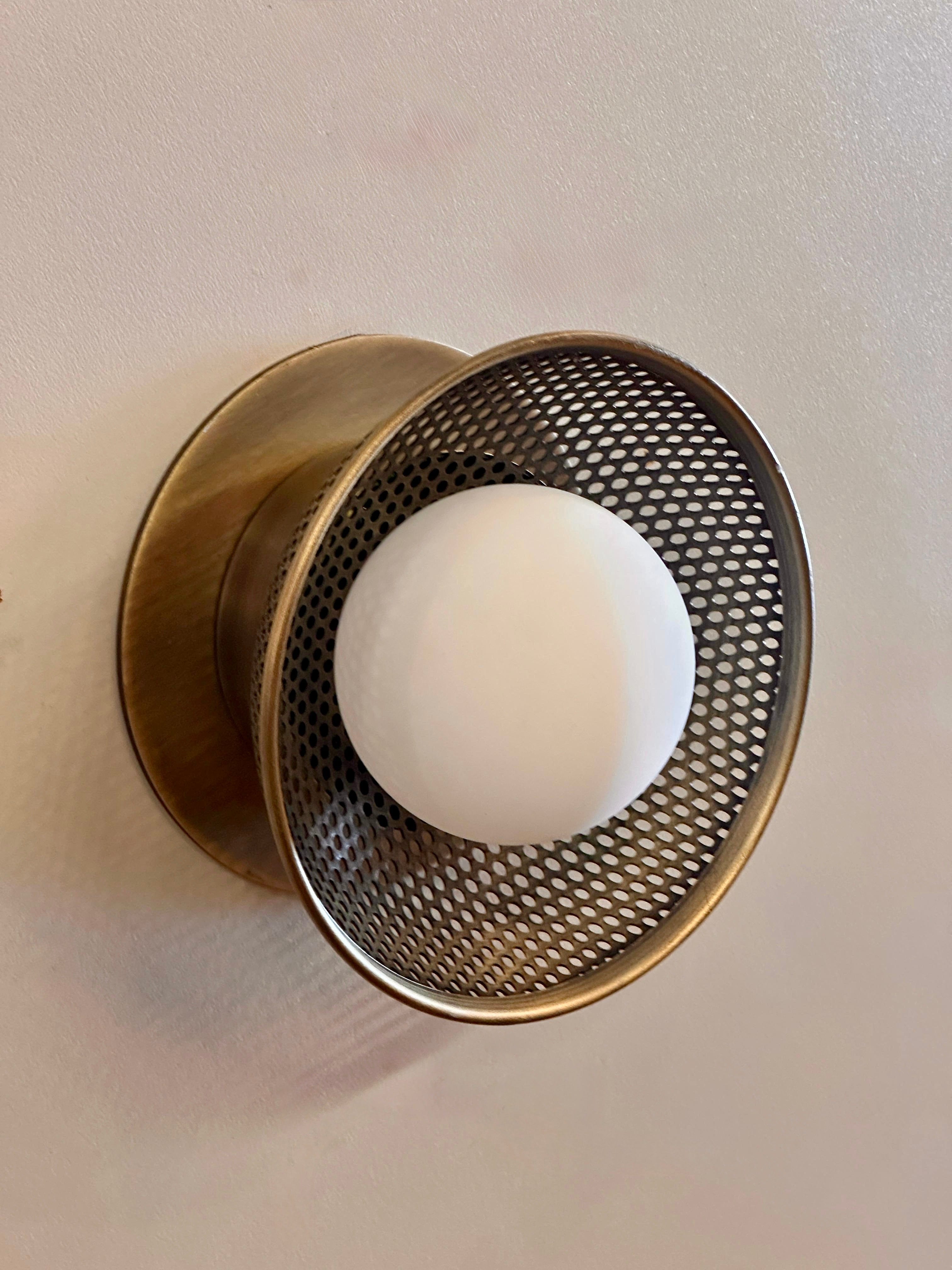 Arel Lighting STER Wall Lighting Fixture