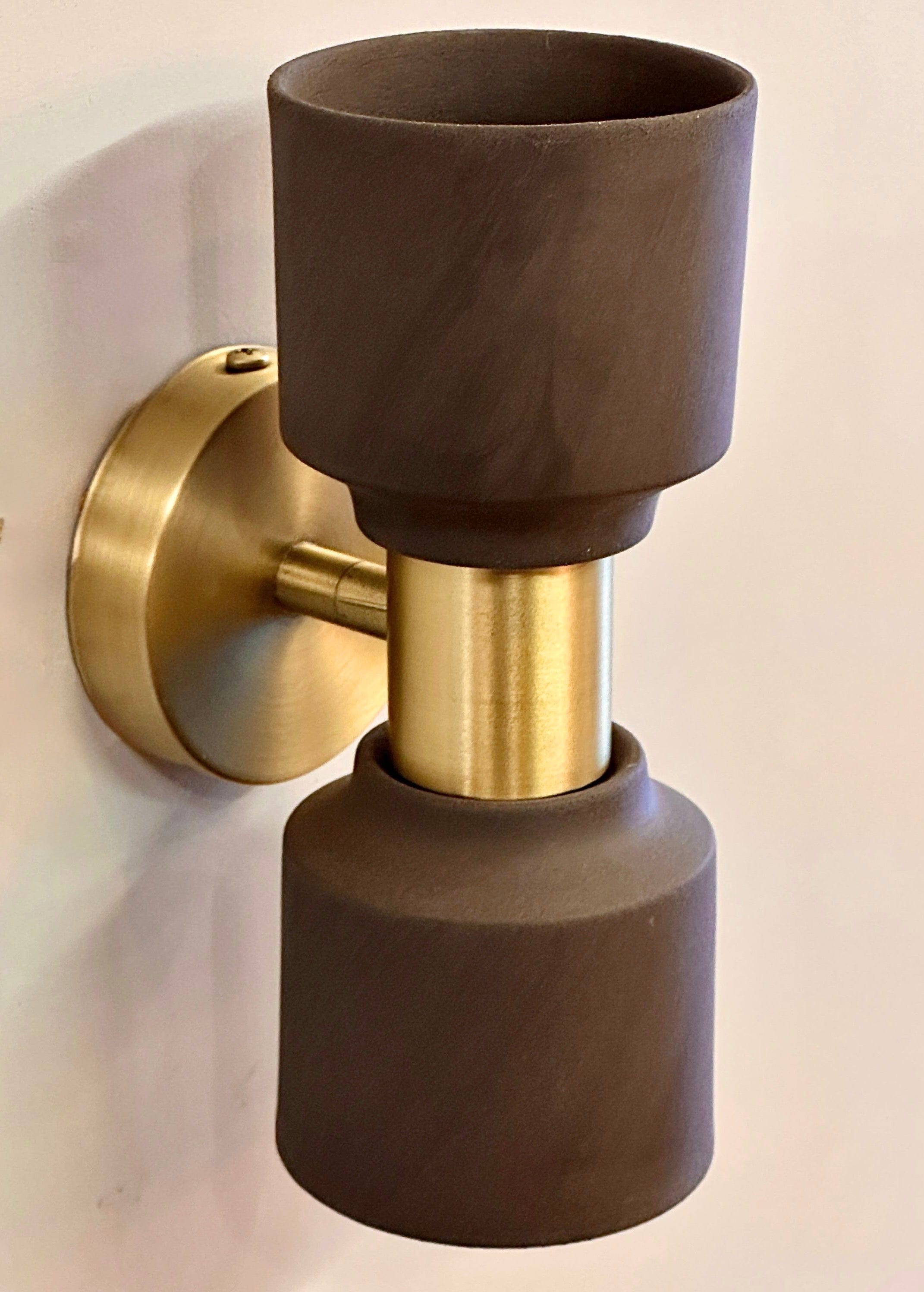 Arel Lighting VIPAVA Ceramic Wall Sconce