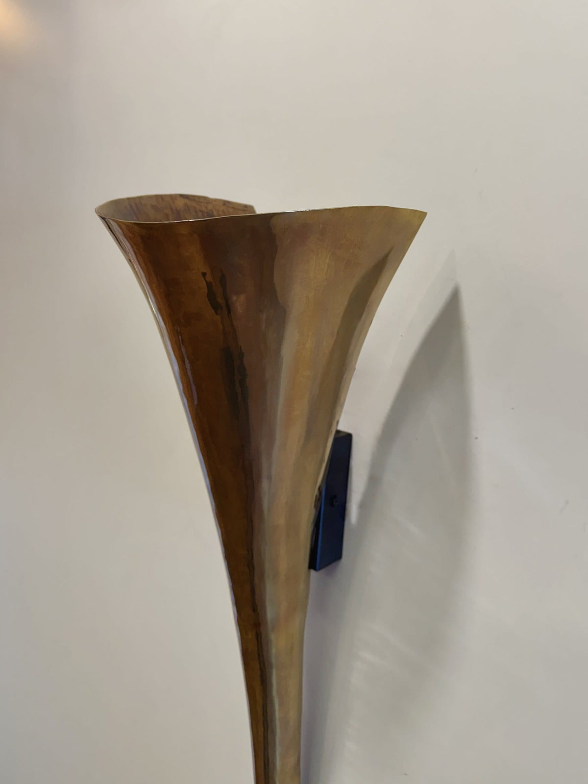 Arel Lighting Wall Sconce KIEK Sculptural Hand-Hammered Brass Wall Sconce – Calla Lily Torch Uplight