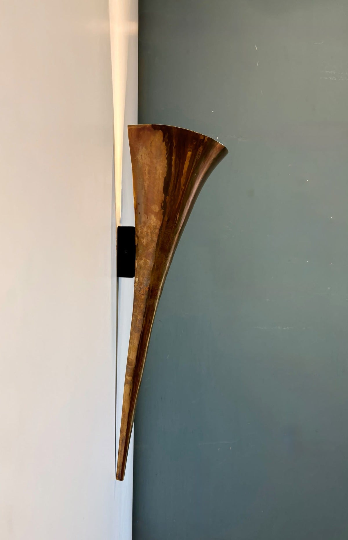 Arel Lighting Wall Sconce KIEK Sculptural Hand-Hammered Brass Wall Sconce – Calla Lily Torch Uplight