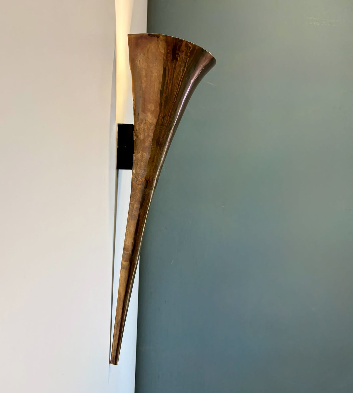 Arel Lighting Wall Sconce KIEK Sculptural Hand-Hammered Brass Wall Sconce – Calla Lily Torch Uplight