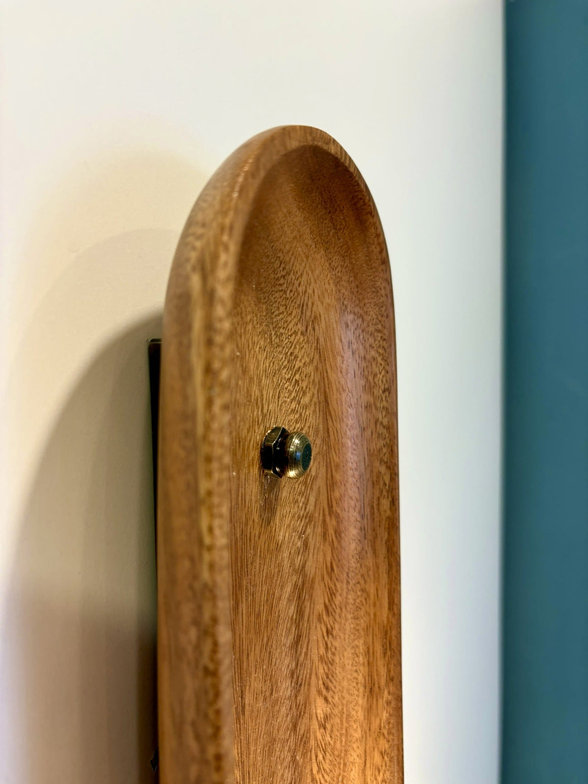 Arel Lighting Wall Sconce PUCELA Solid Wood Wall Sconce – Carved Wooden Wall Light with Opal Glass Globe