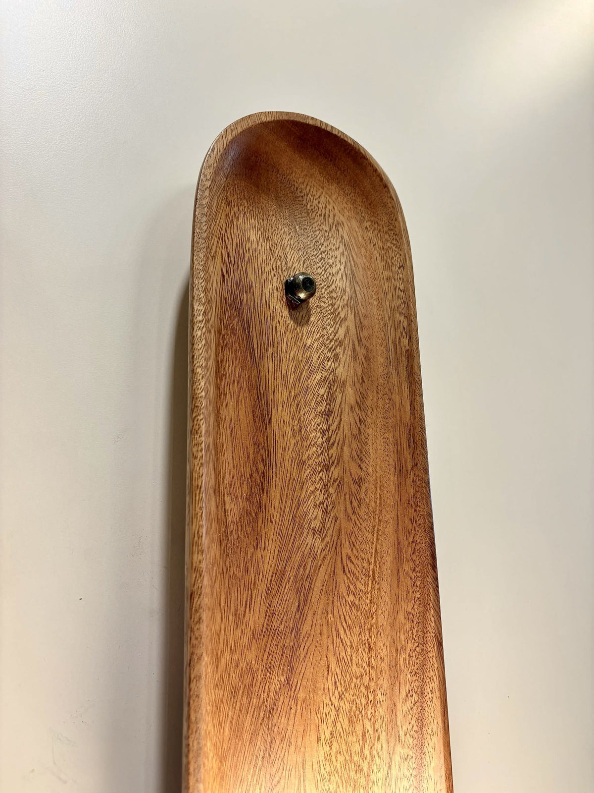 Arel Lighting Wall Sconce PUCELA Solid Wood Wall Sconce – Carved Wooden Wall Light with Opal Glass Globe